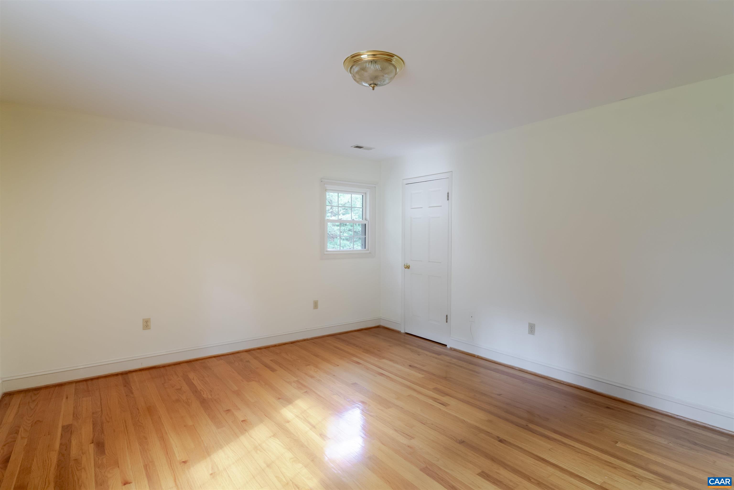 1813 STONY POINT RD