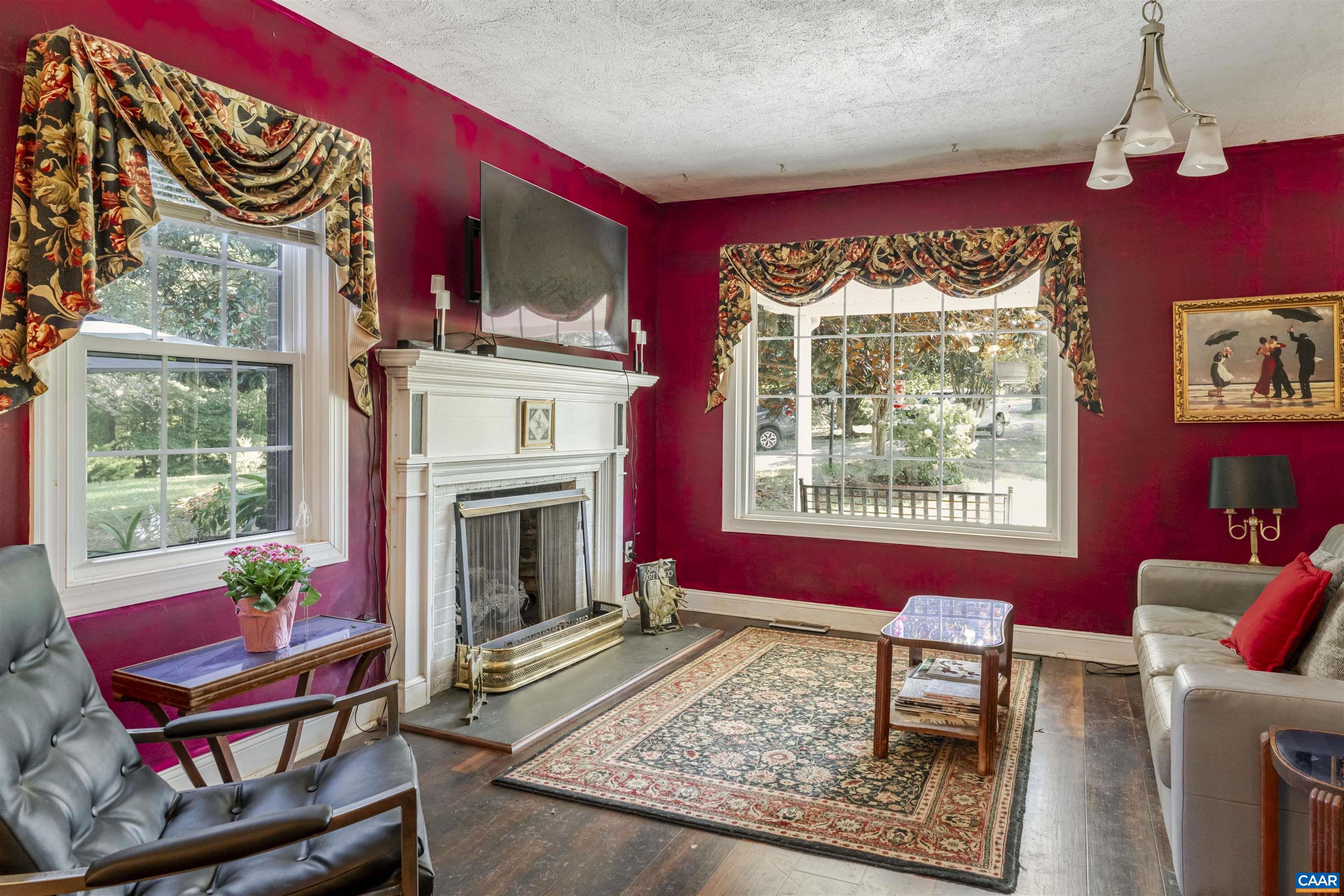 1342 JAMES MADISON HWY