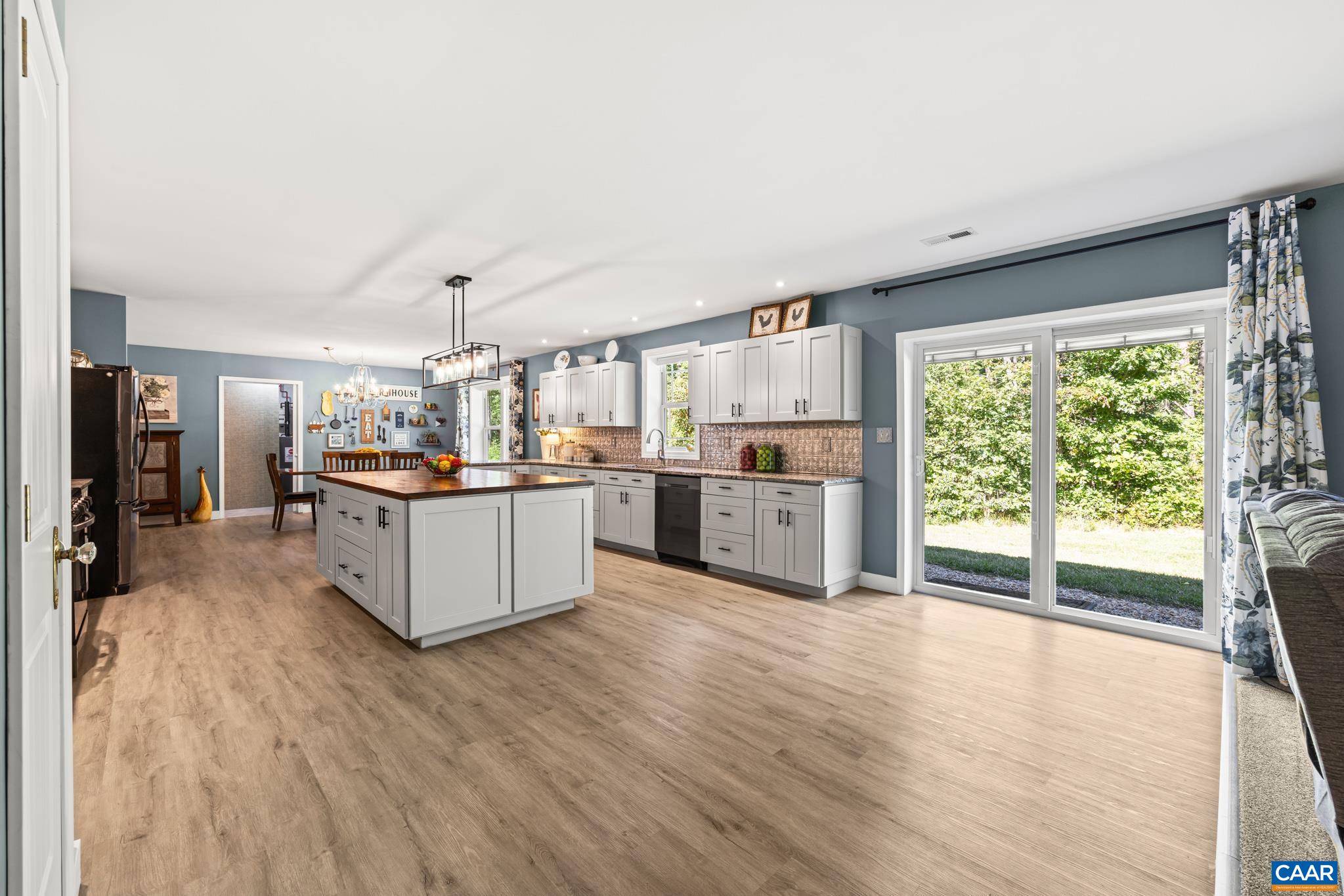 78 VANDELL RD