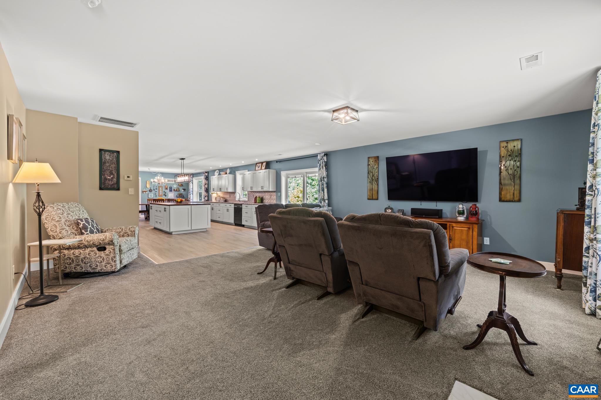 78 VANDELL RD