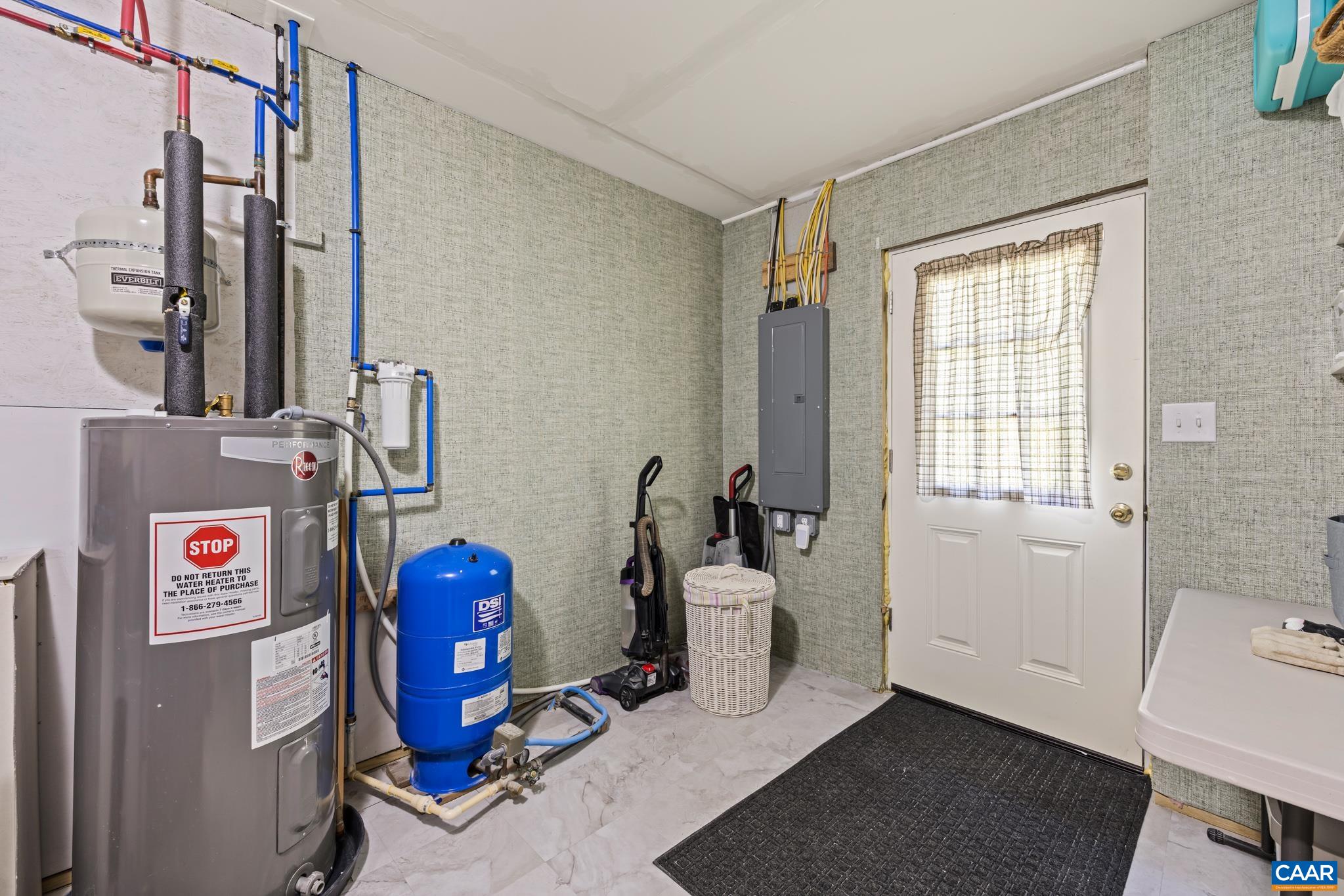 78 VANDELL RD