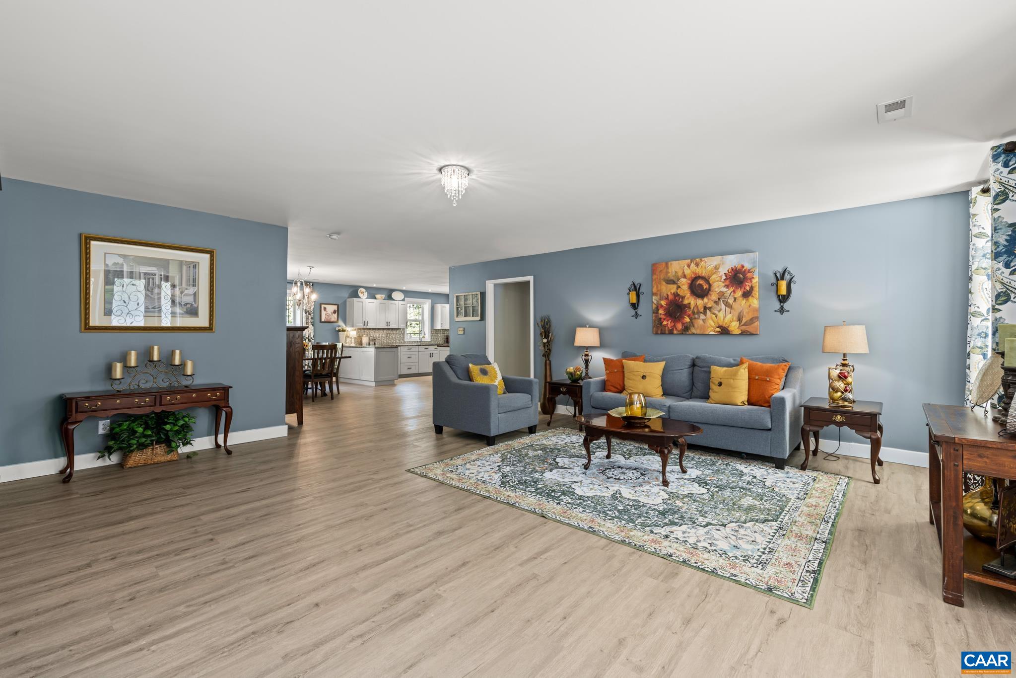 78 VANDELL RD
