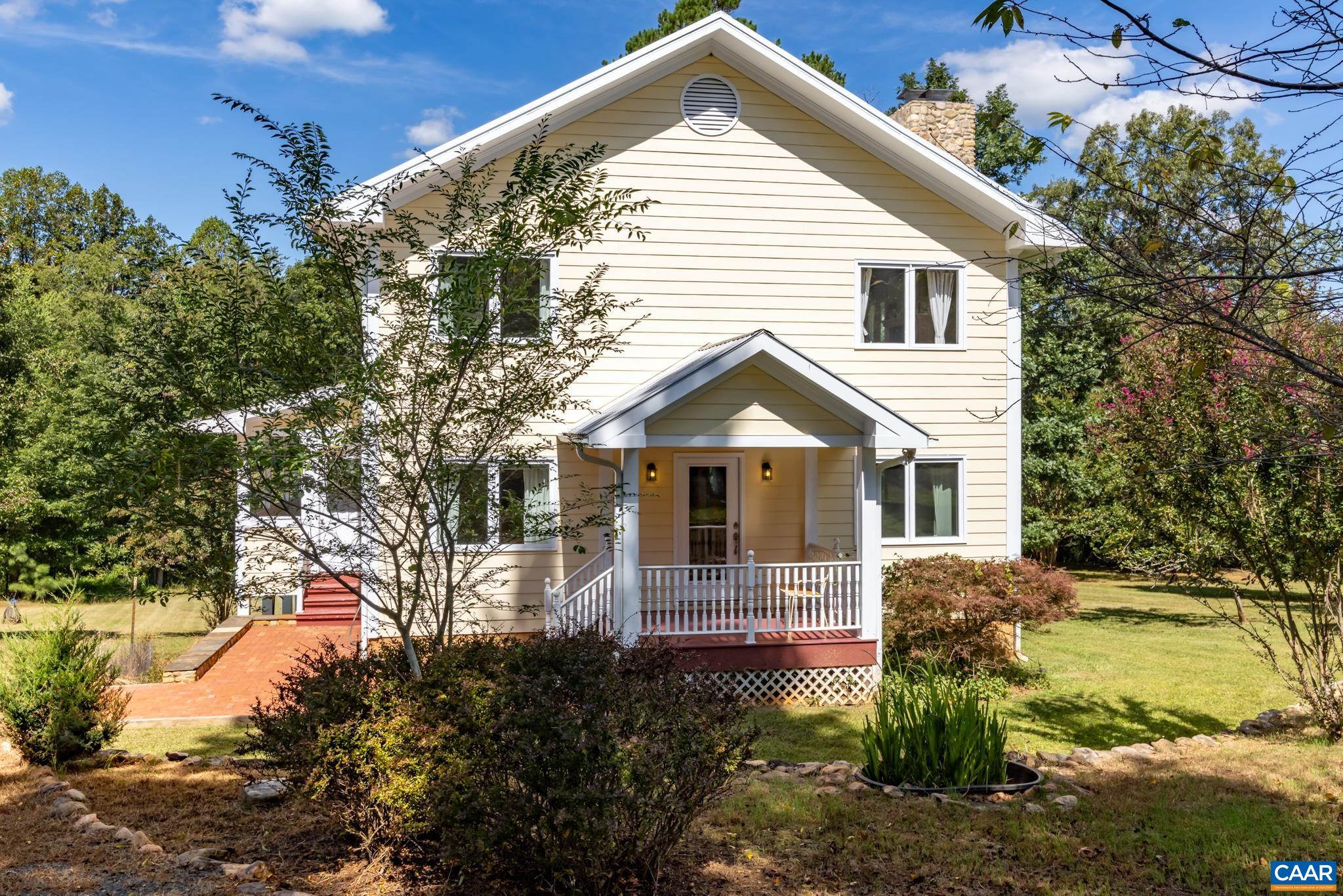 150 LYNX FARM LN