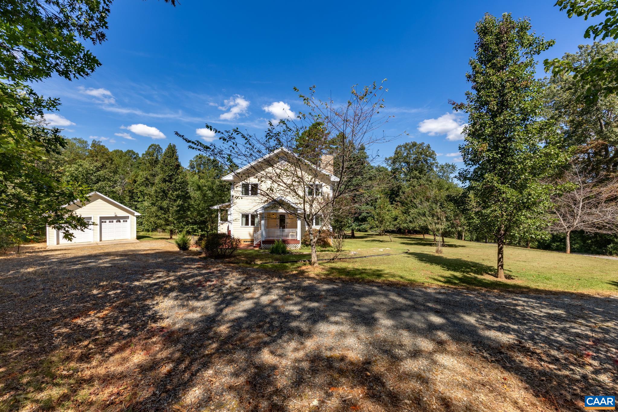 150 LYNX FARM LN