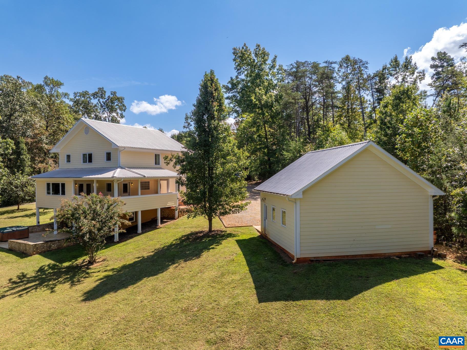 150 LYNX FARM LN