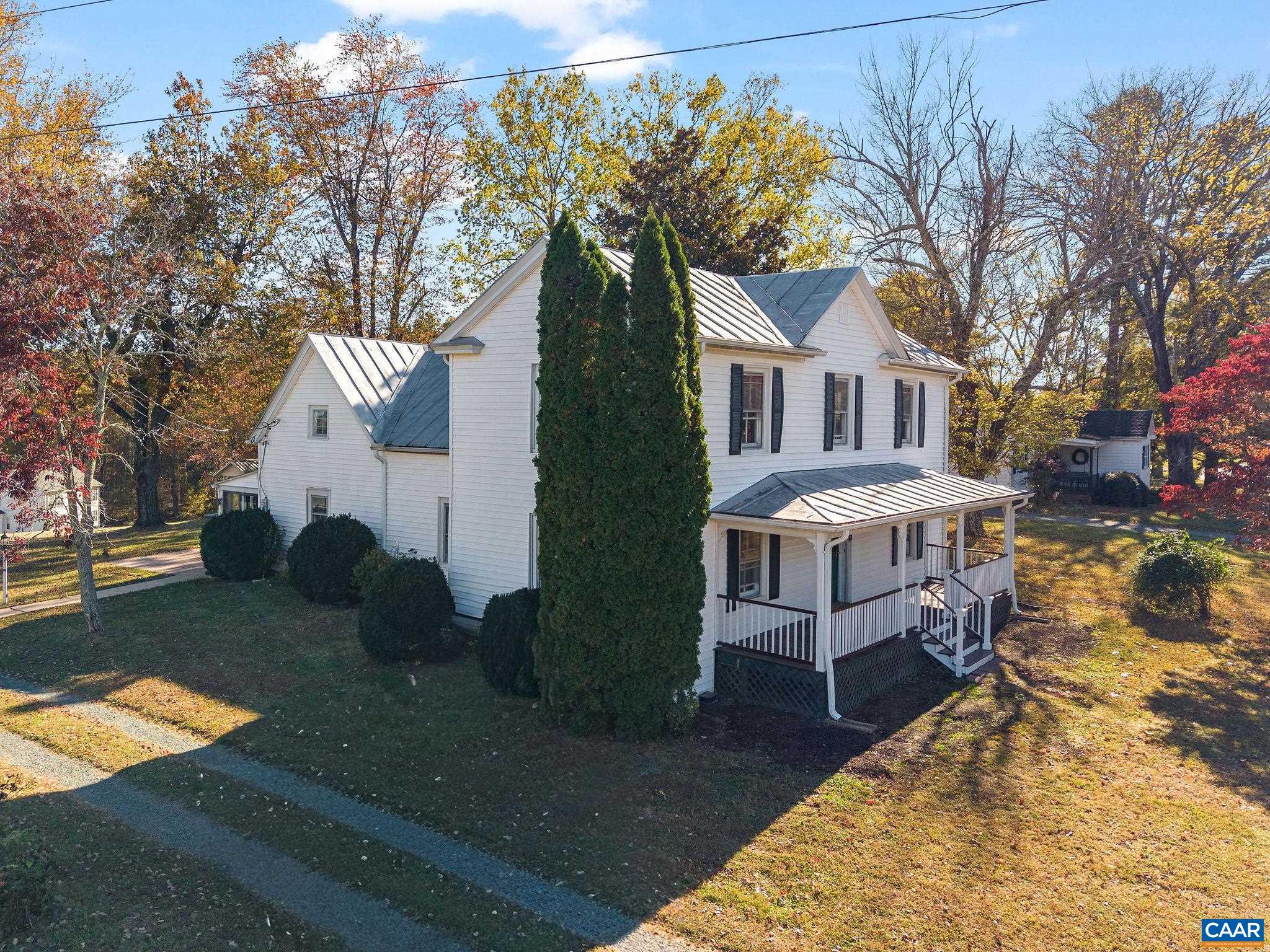 869 BUCK MOUNTAIN RD