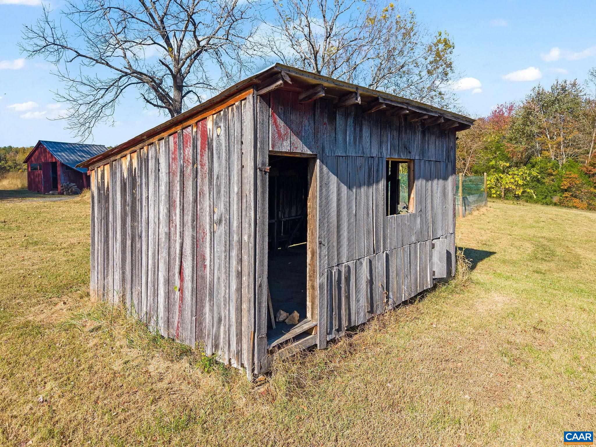 869 BUCK MOUNTAIN RD