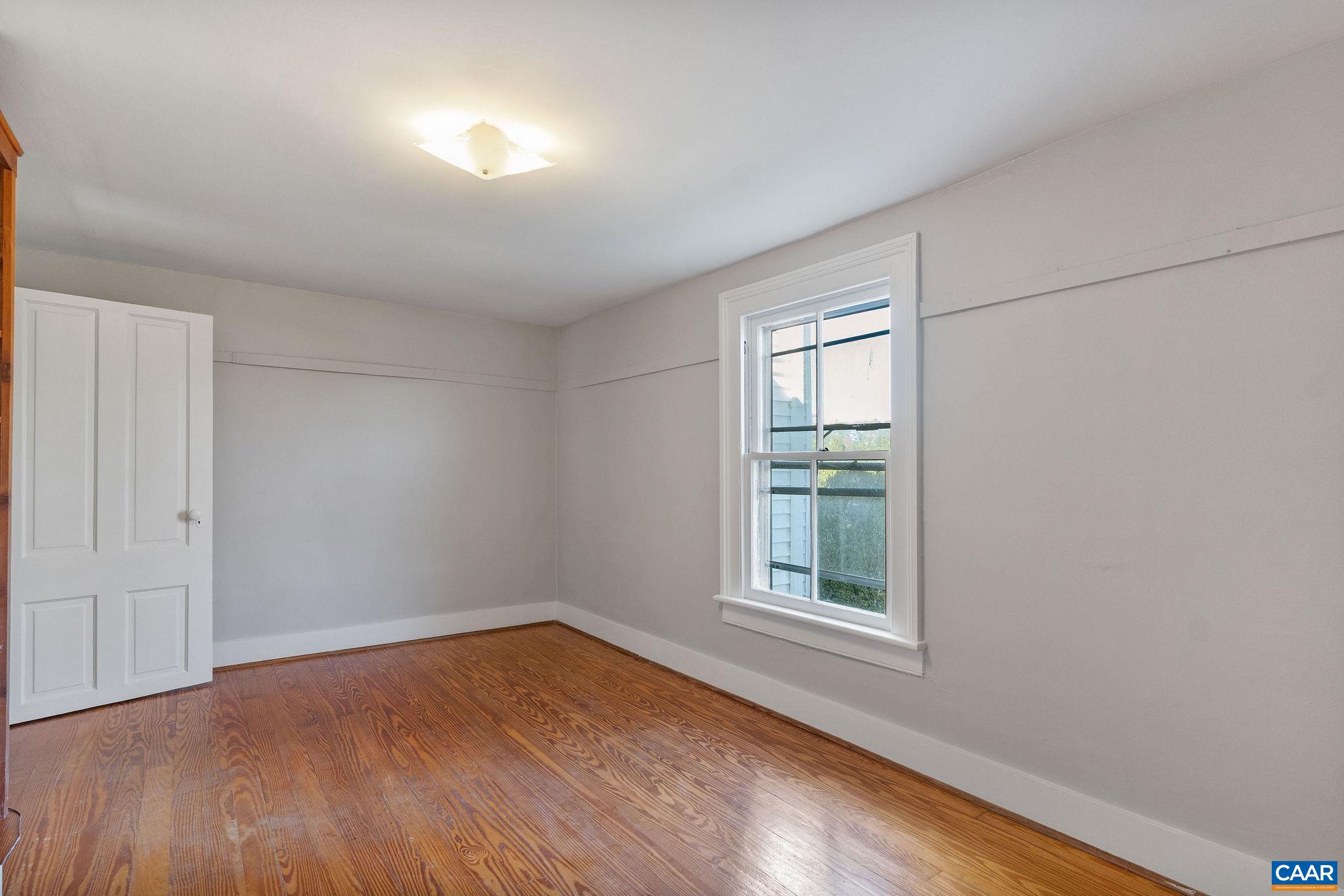 869 BUCK MOUNTAIN RD