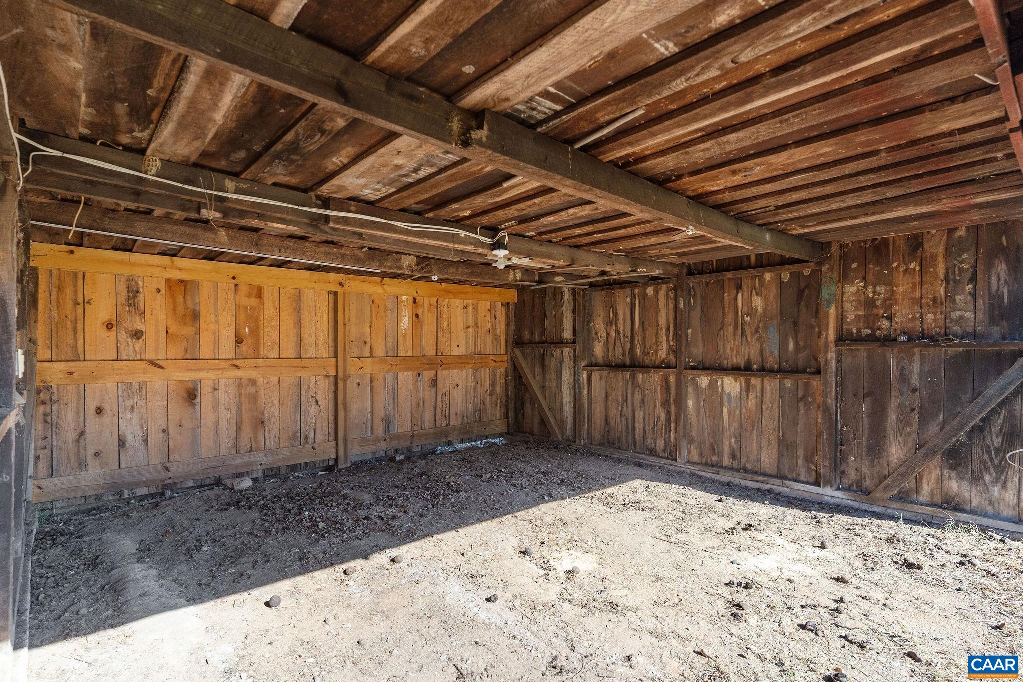 869 BUCK MOUNTAIN RD