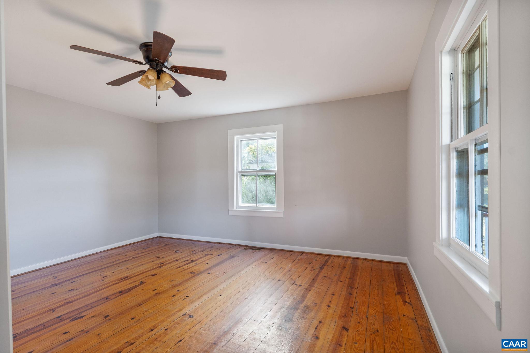 869 BUCK MOUNTAIN RD