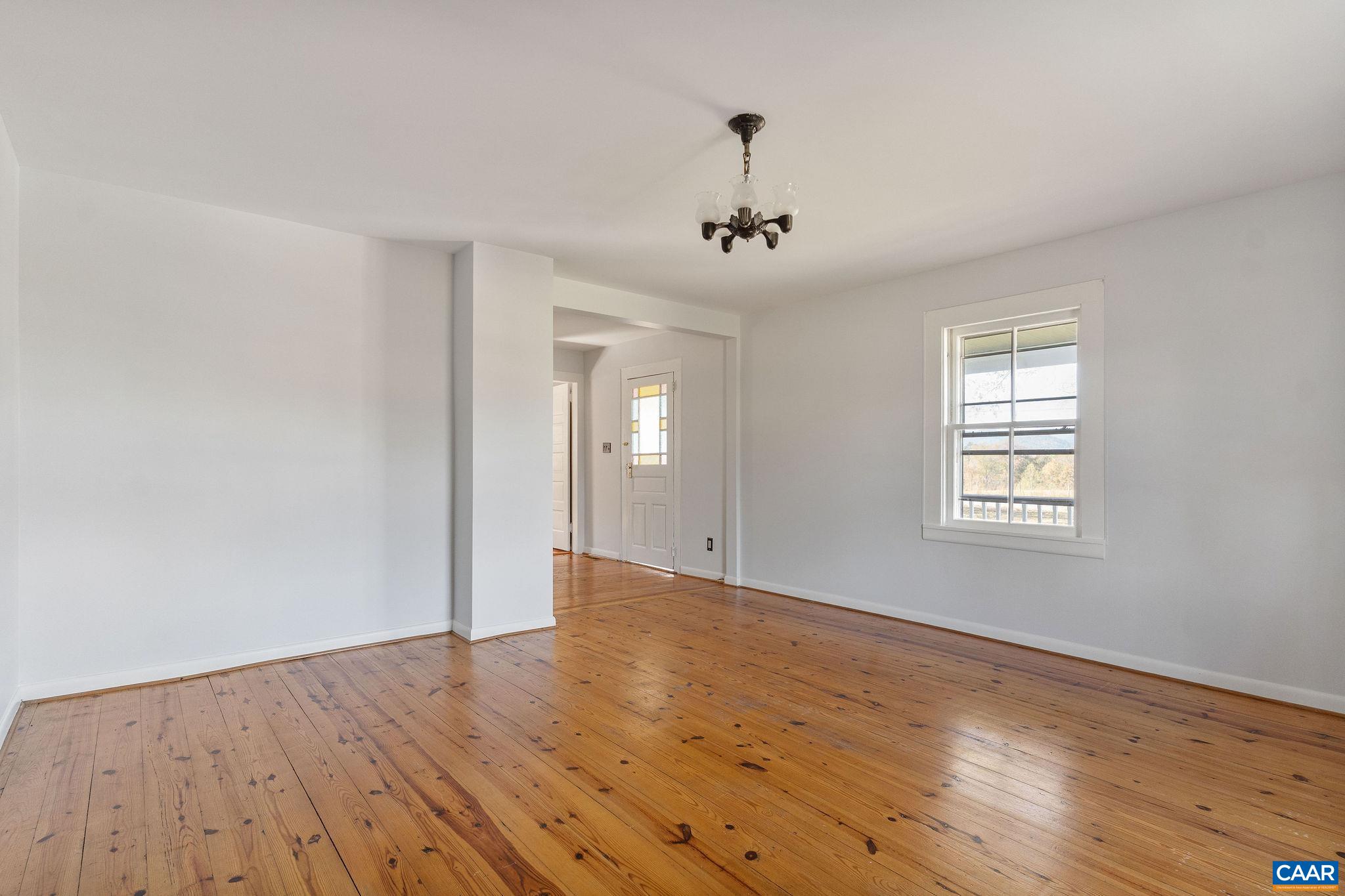 869 BUCK MOUNTAIN RD