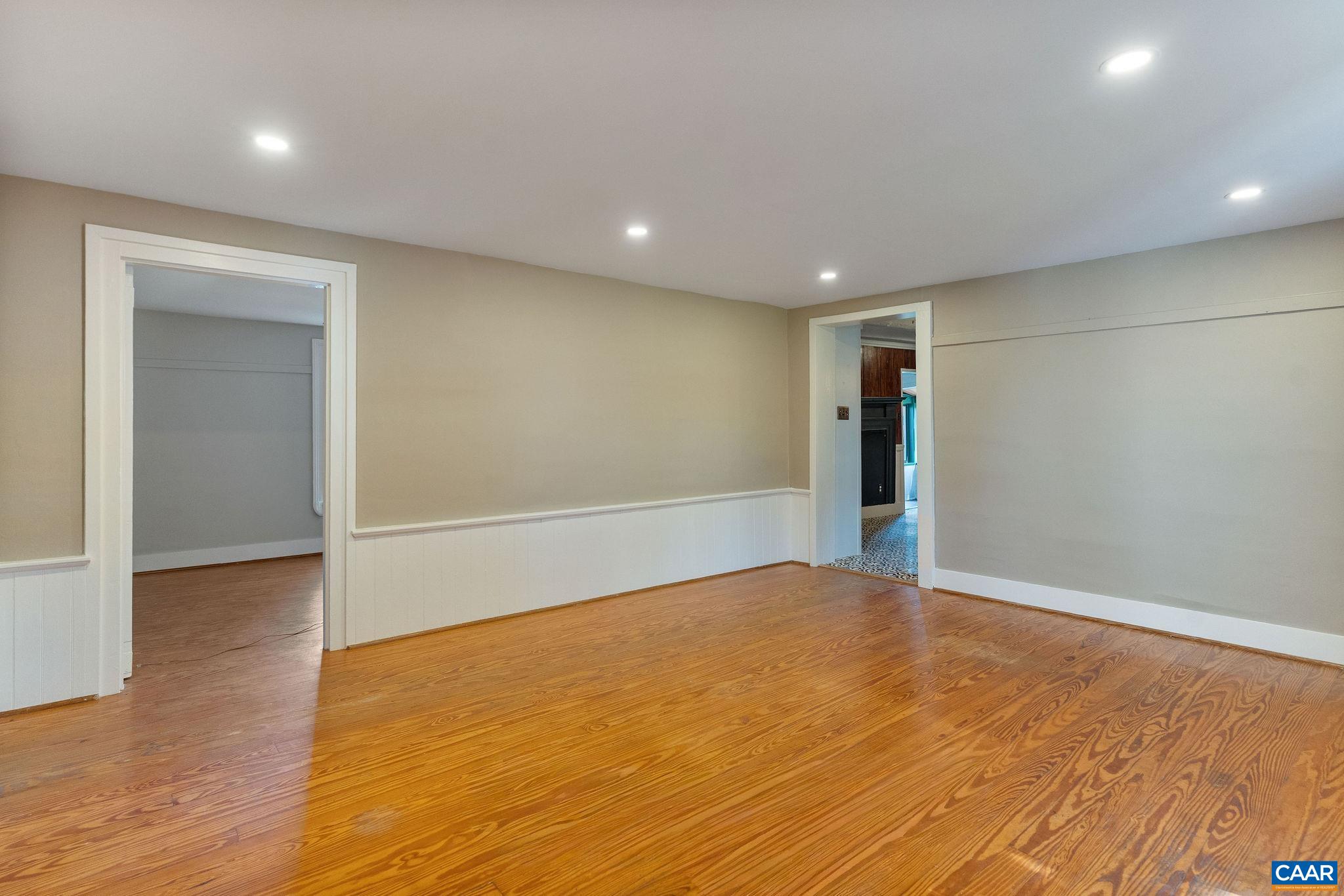 869 BUCK MOUNTAIN RD