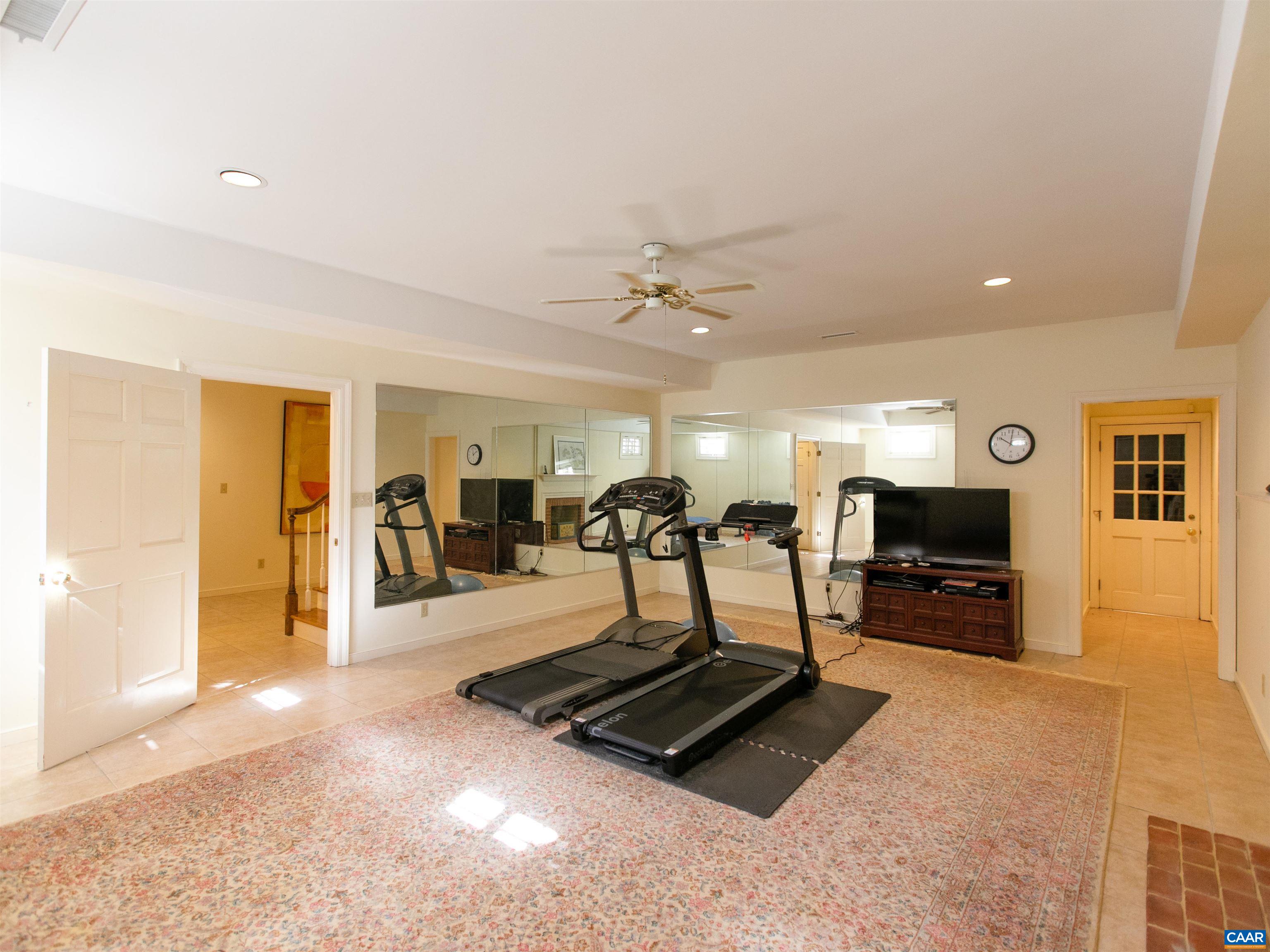 268 Springdale Dr