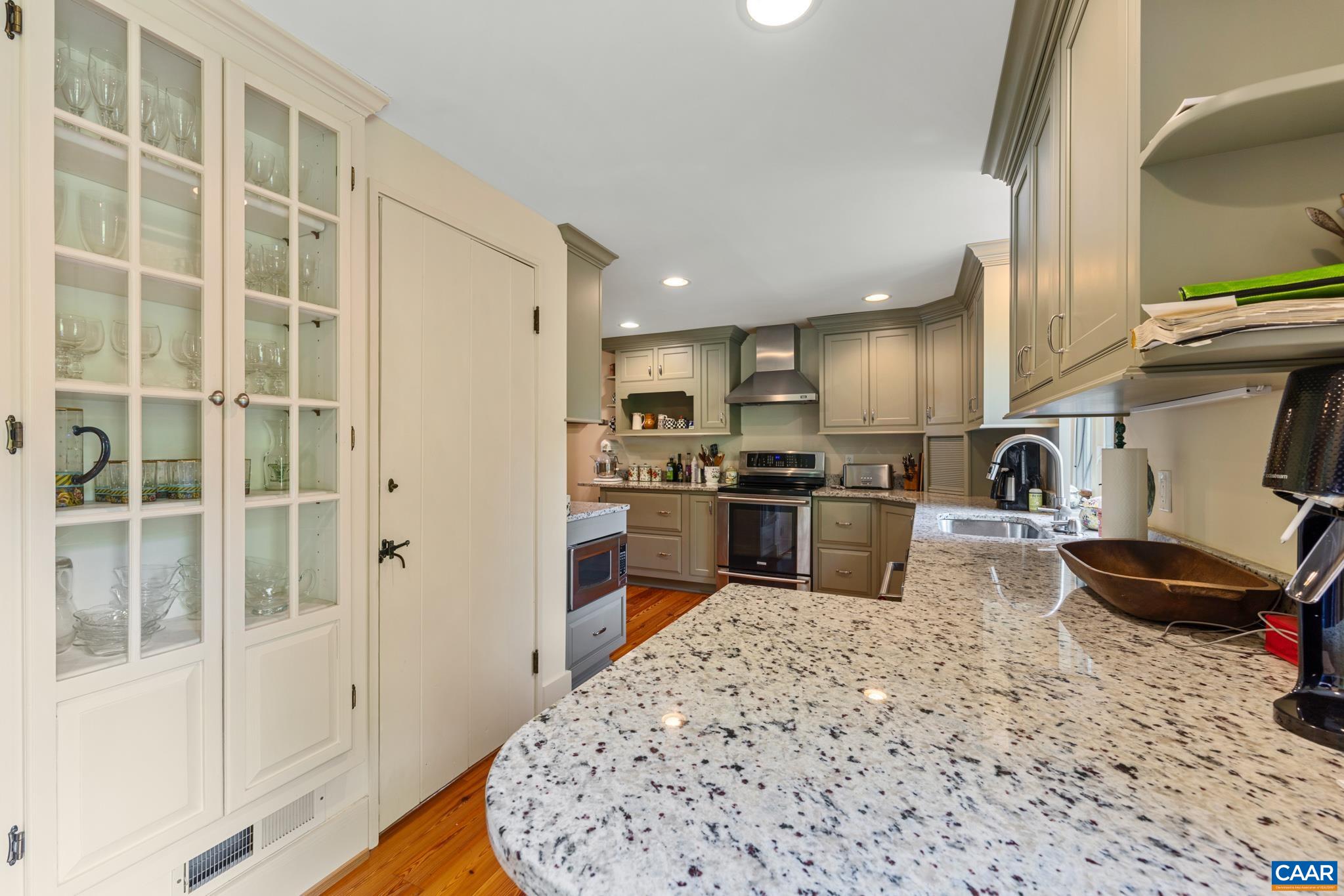 10127 Little Skyline Dr