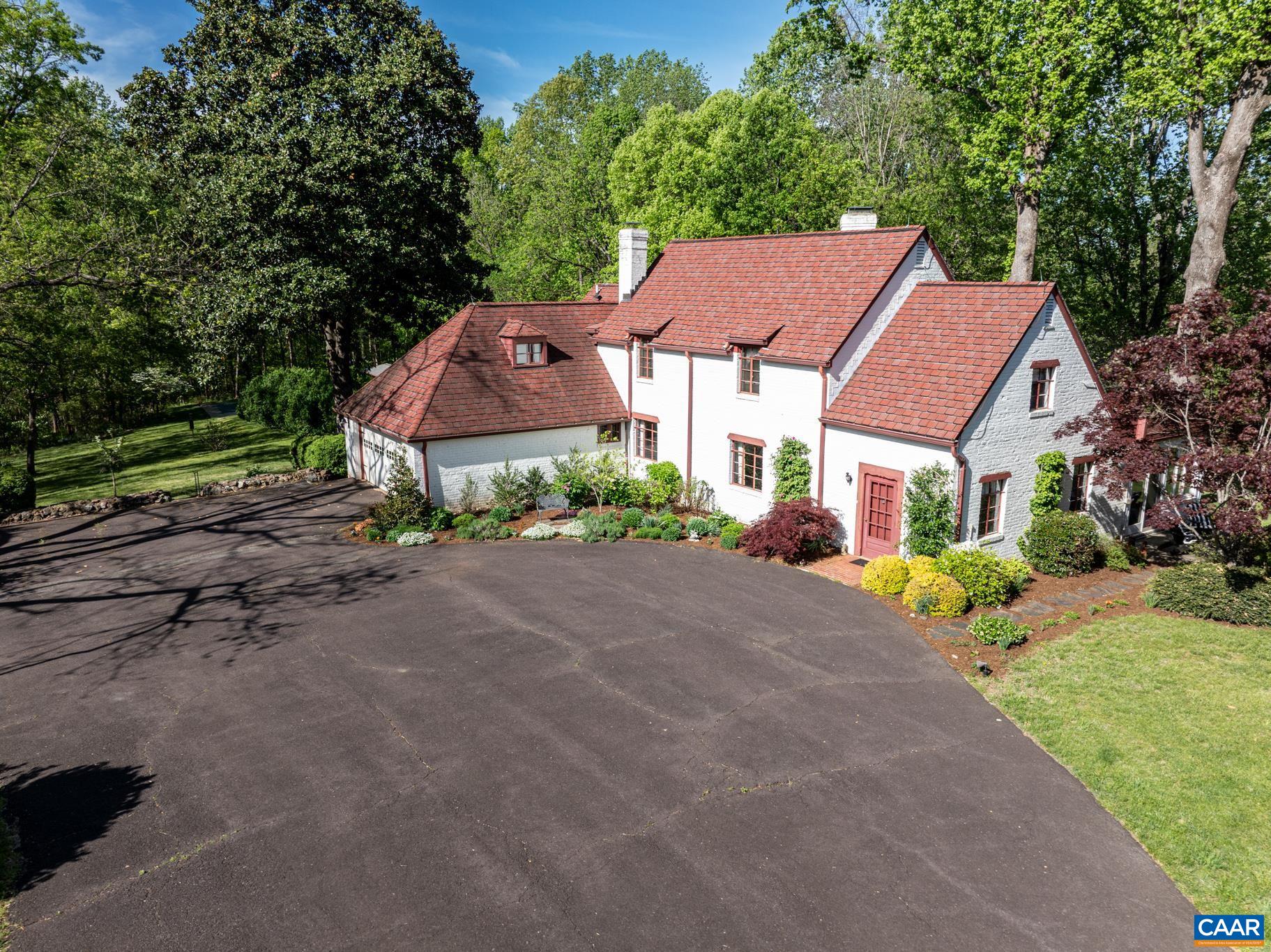 10127 Little Skyline Dr