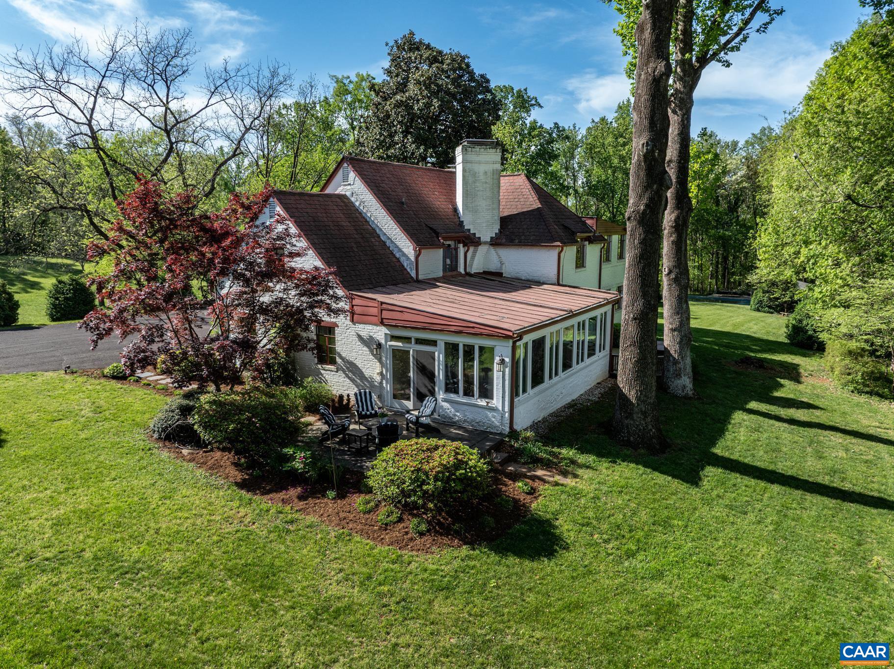 10127 Little Skyline Dr