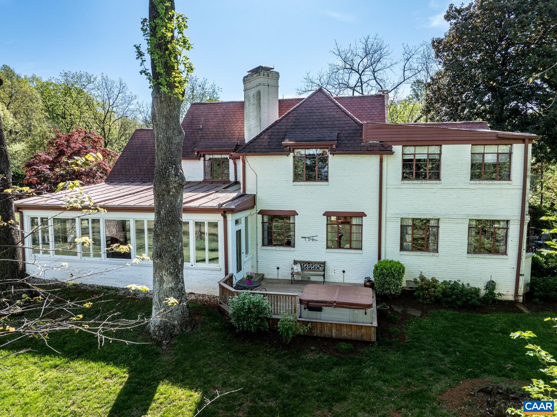 10127 Little Skyline Dr