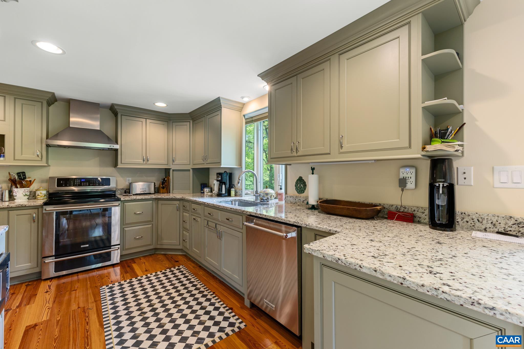 10127 Little Skyline Dr