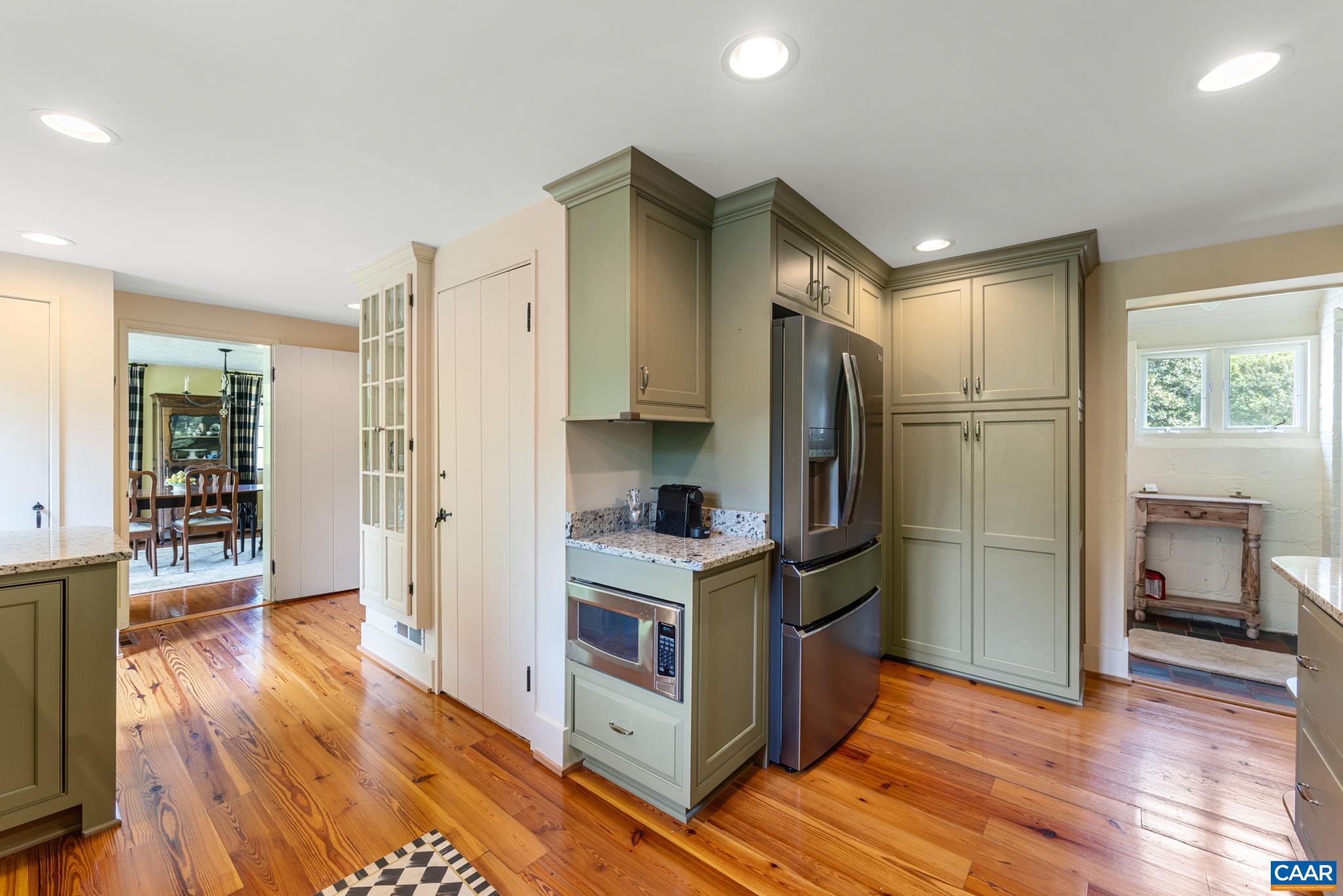 10127 Little Skyline Dr