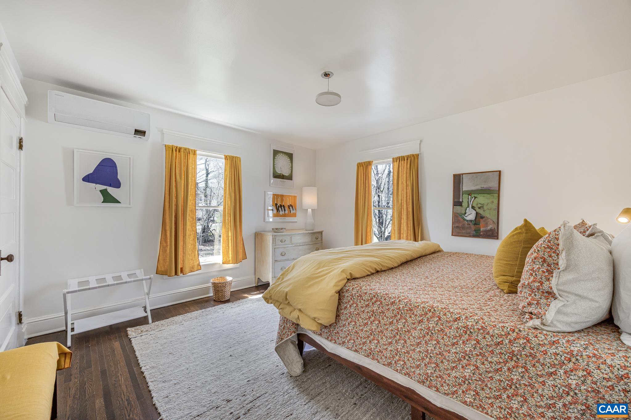 242 Madison Mills Ln