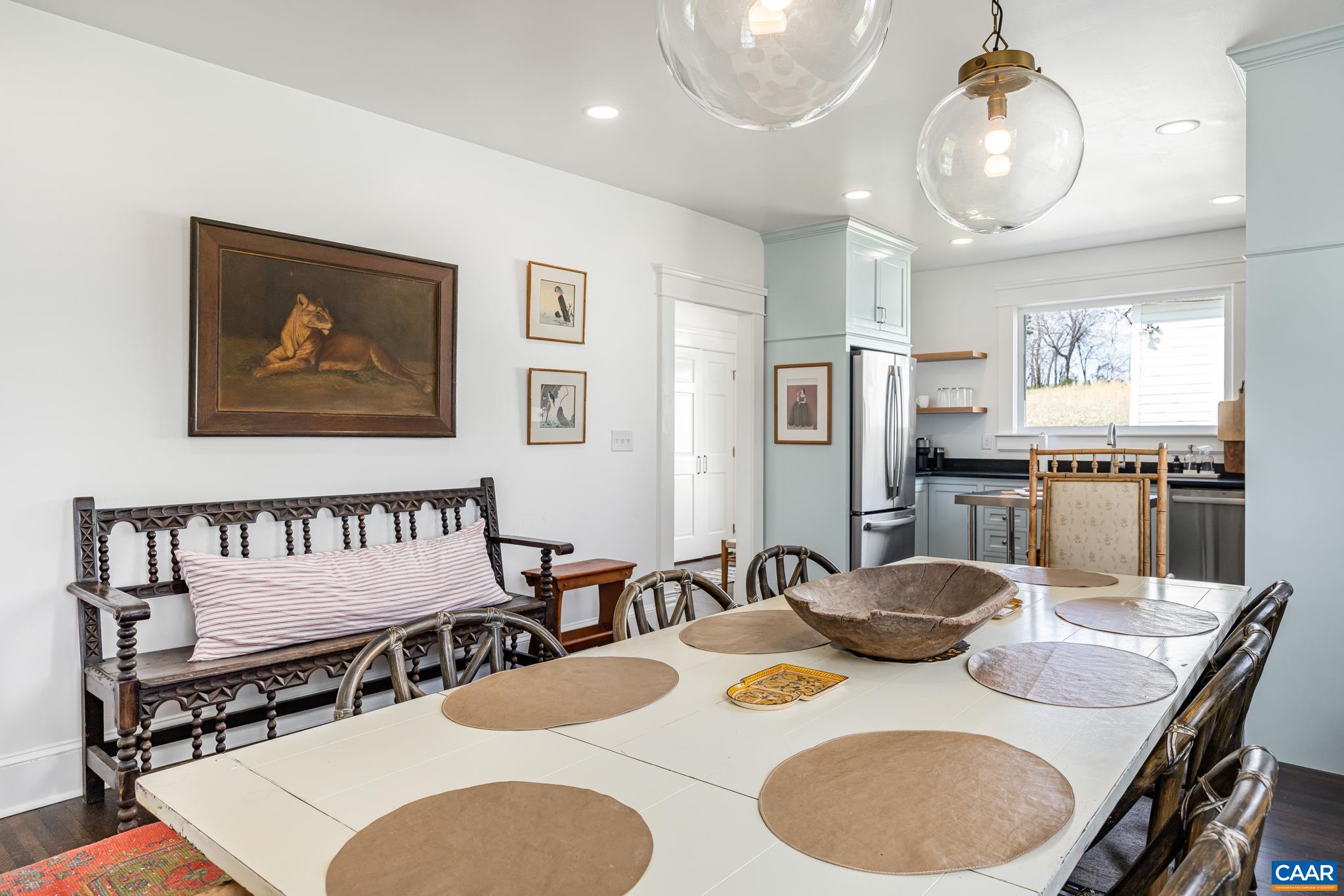 242 Madison Mills Ln