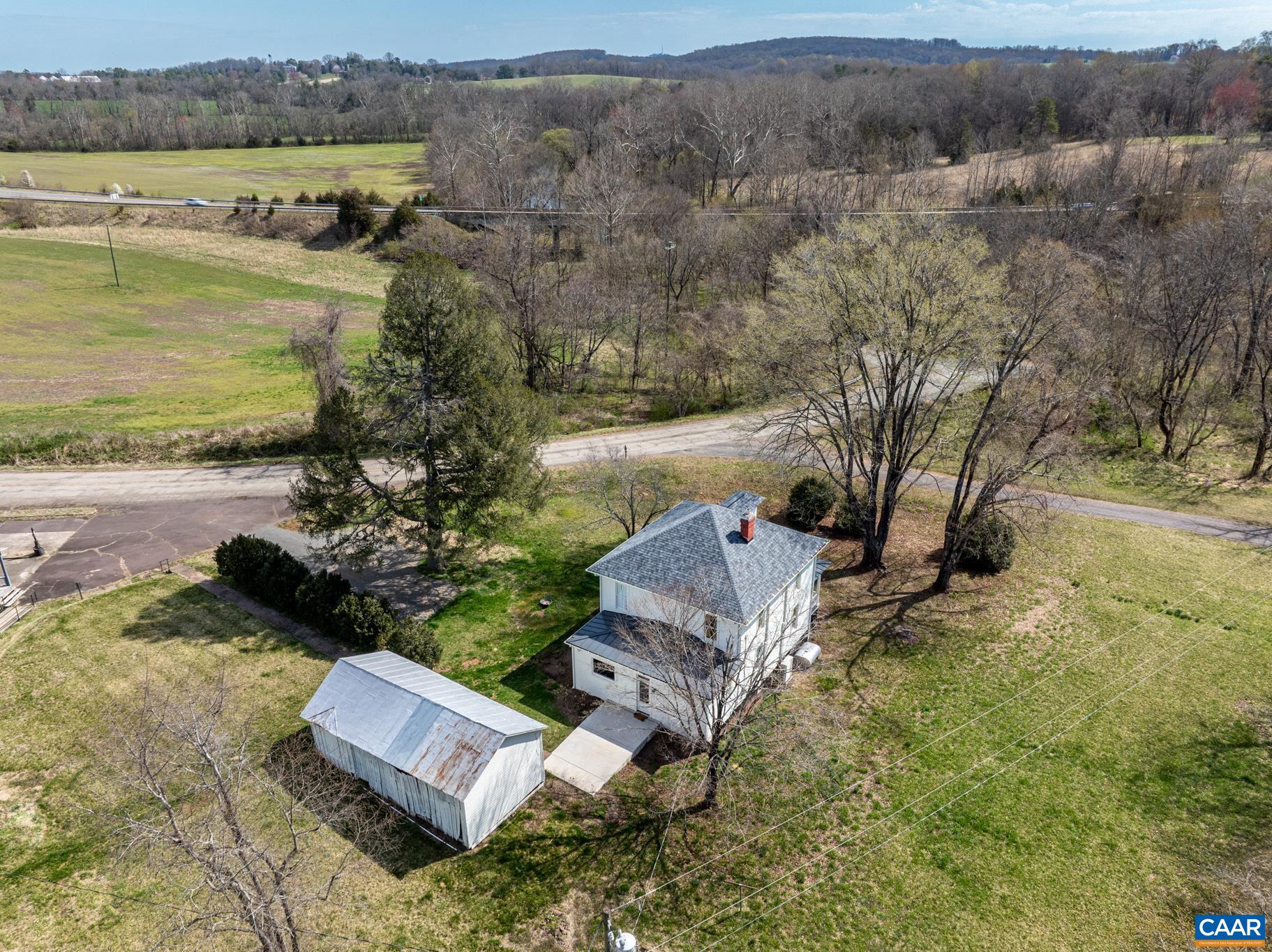 242 Madison Mills Ln