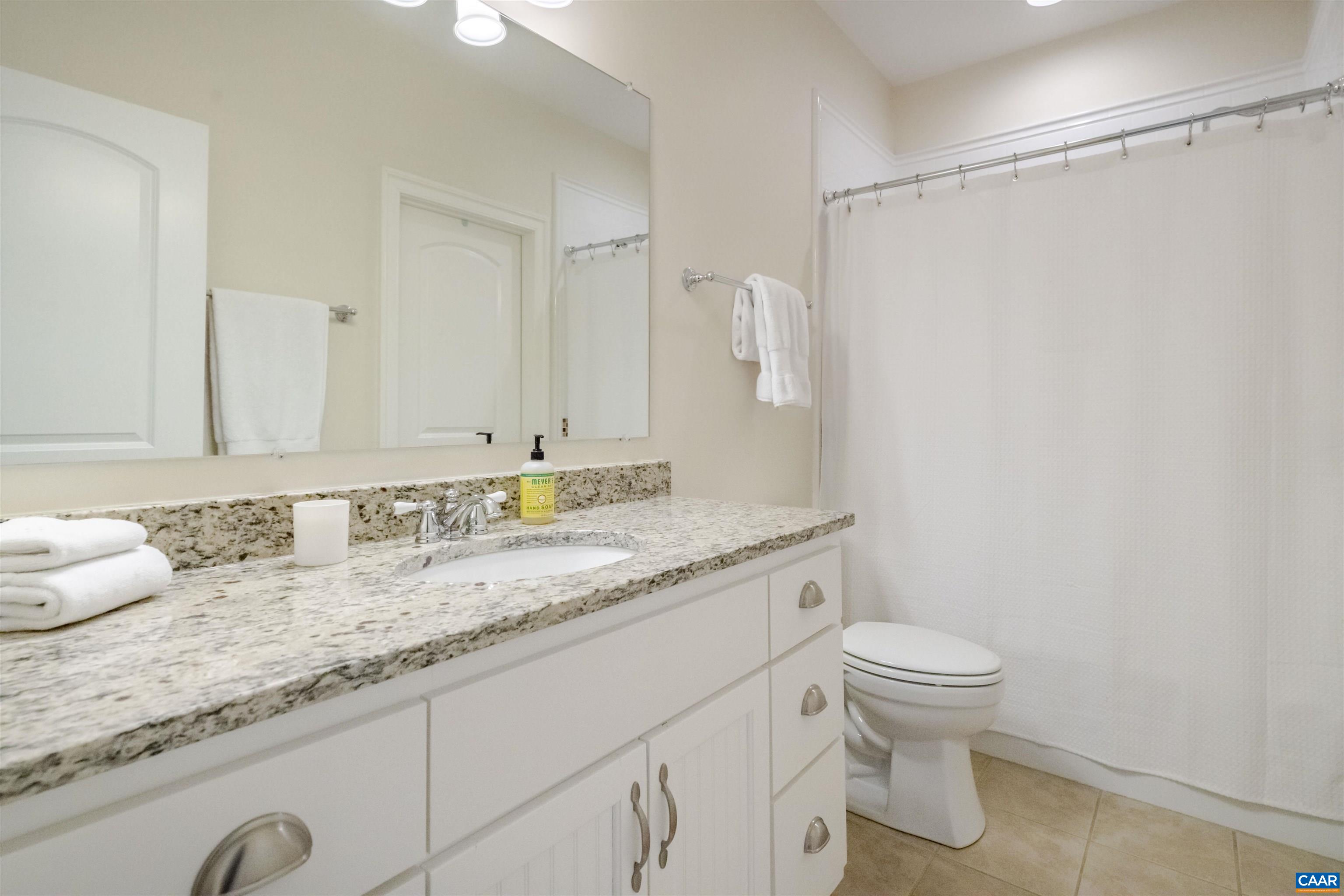 765 SUMMIT RIDGE PT