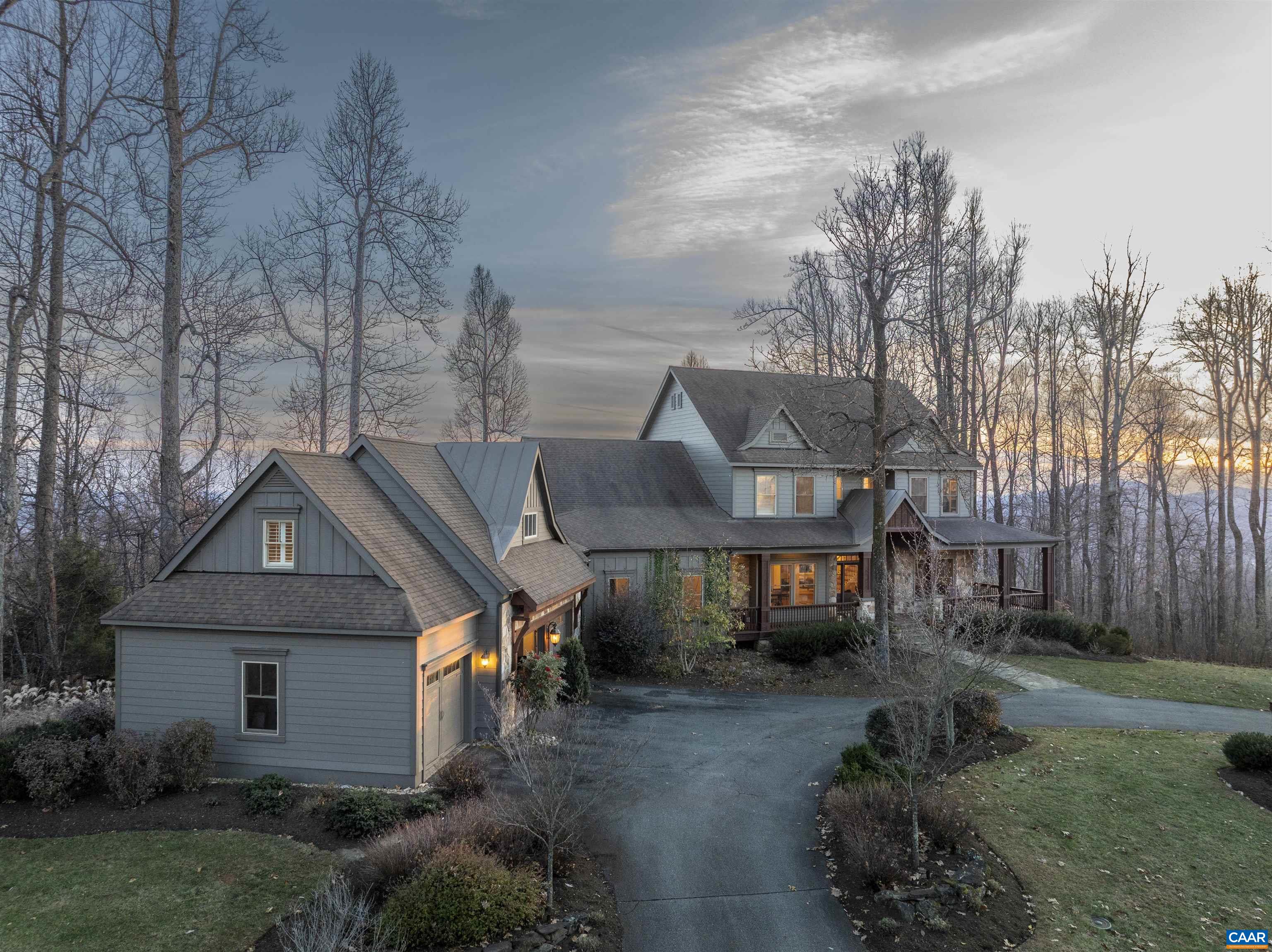 765 SUMMIT RIDGE PT