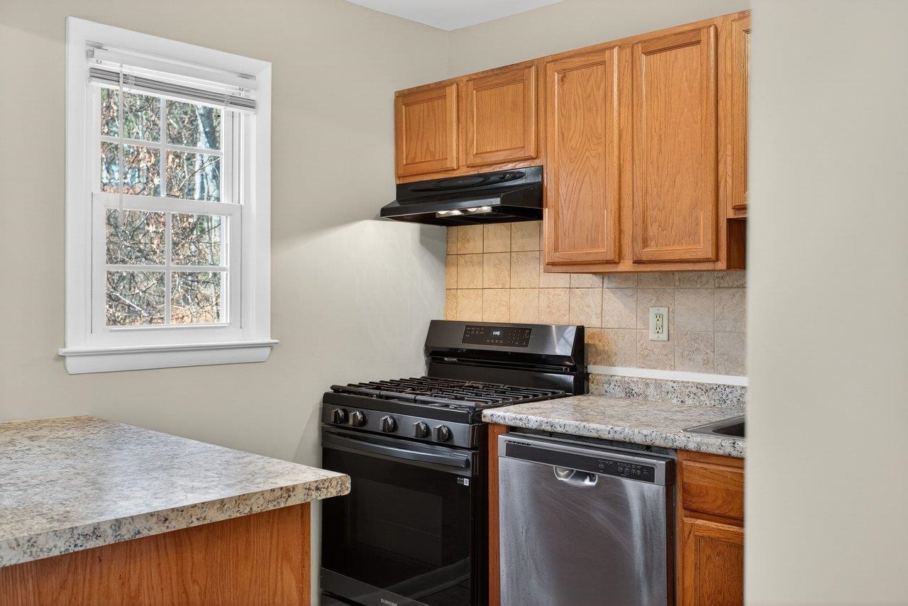 2527 HYDRAULIC RD Unit: 26