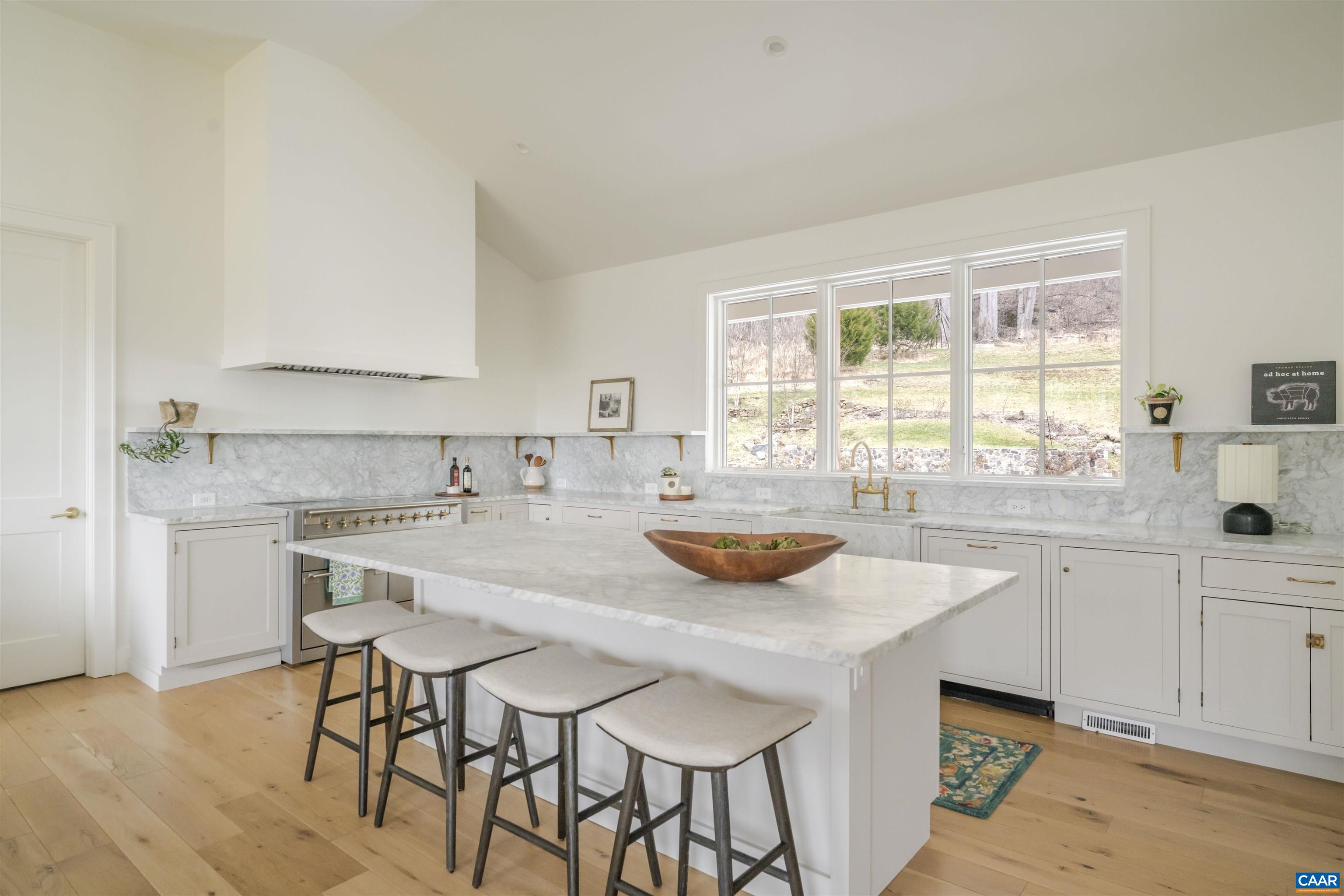 1400 BUNDORAN DR
