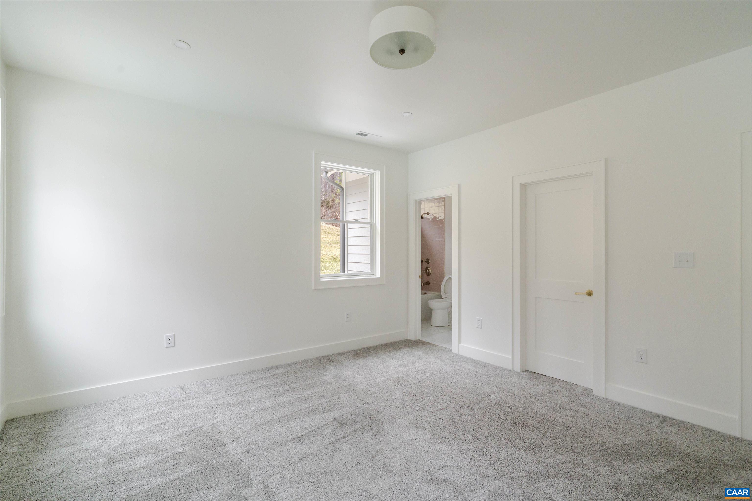 1400 BUNDORAN DR