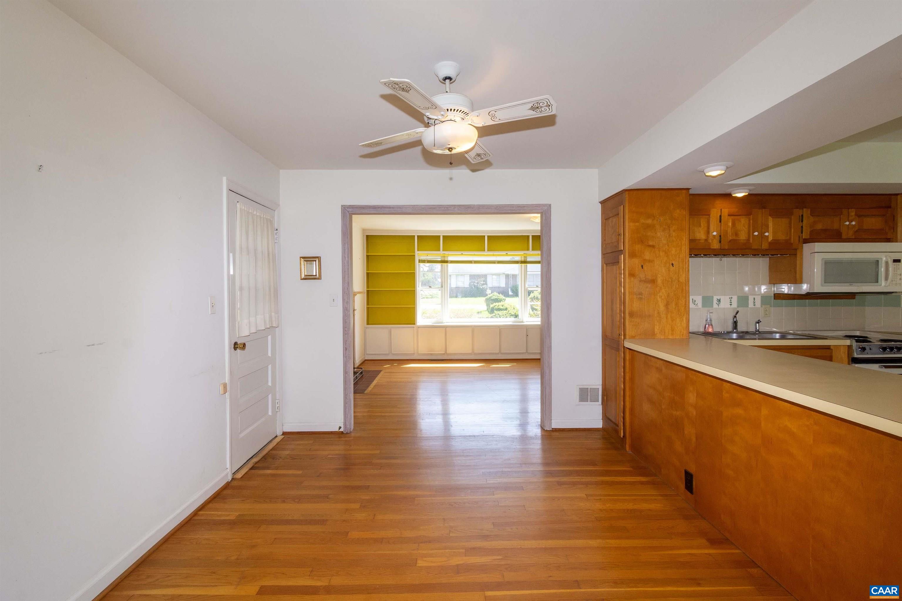 11504 KNOLLS RD