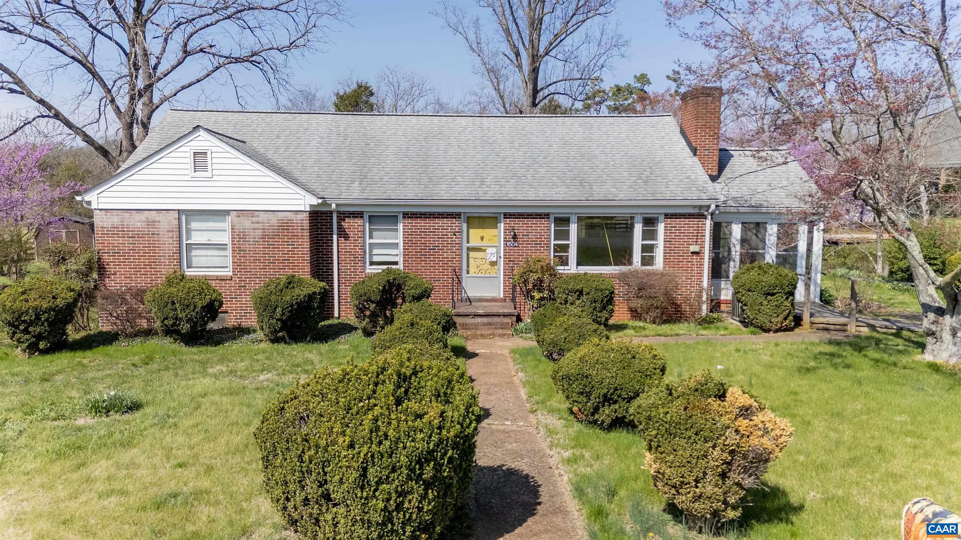 11504 KNOLLS RD