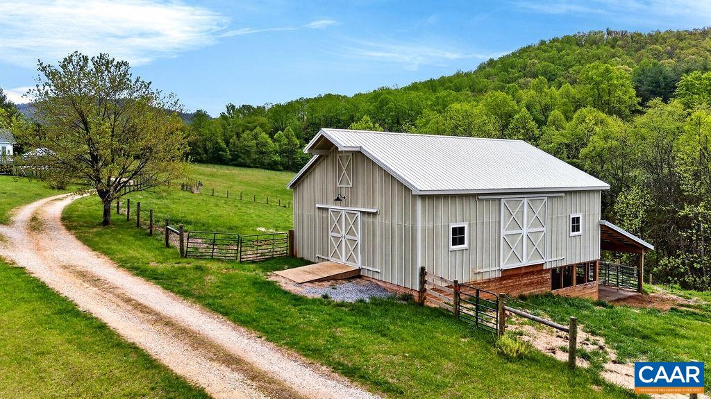 10808 PATRICK HENRY HWY