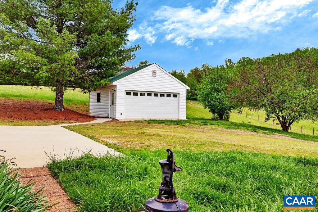 10808 PATRICK HENRY HWY
