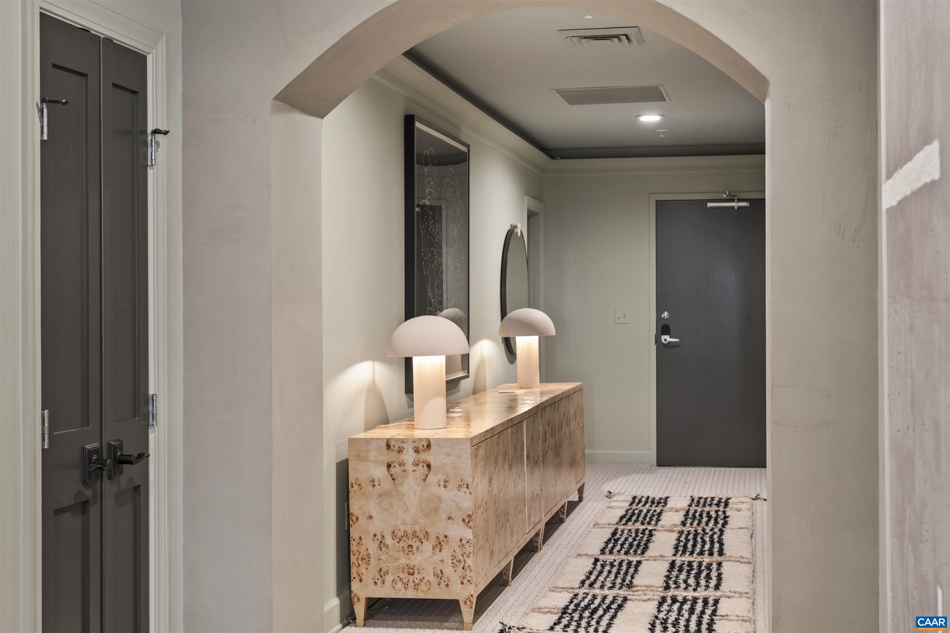 218 W WATER ST Unit: 601