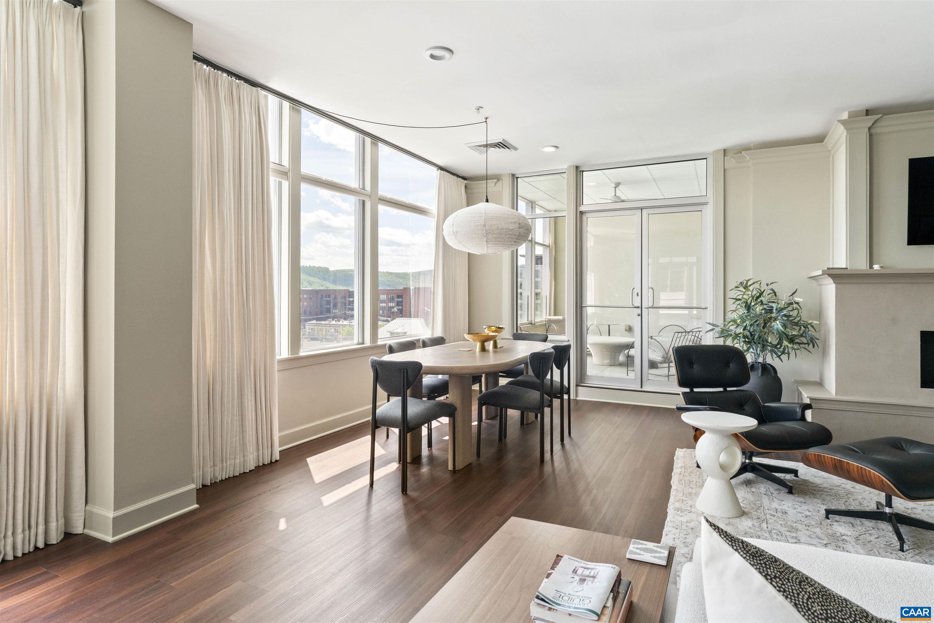 218 W WATER ST Unit: 601