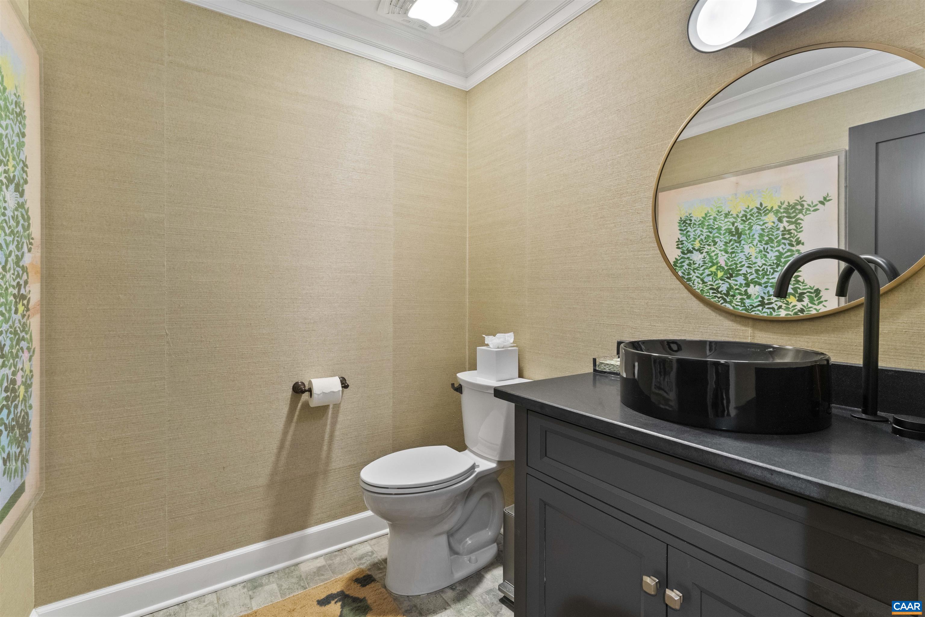218 W WATER ST Unit: 601
