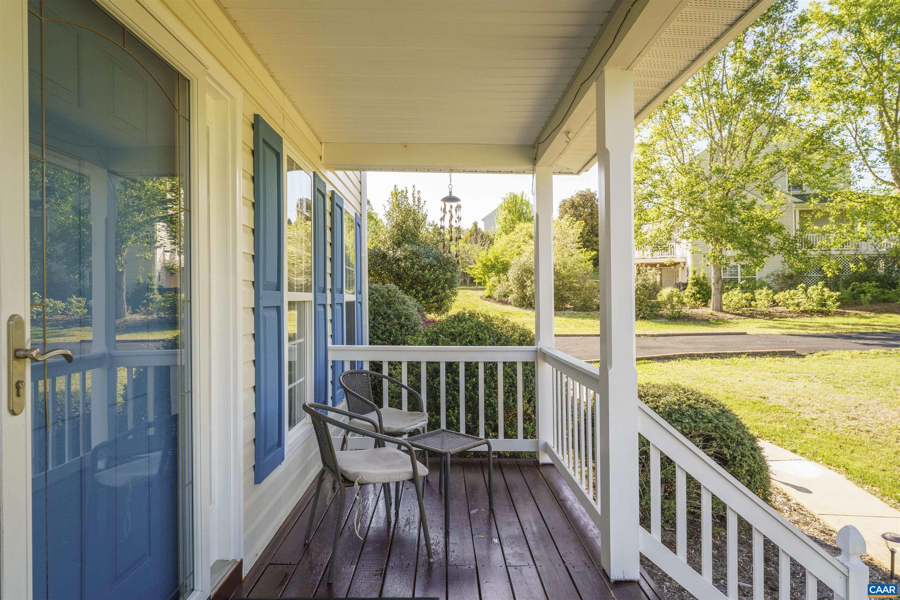 156 SOUTHRIDGE DR