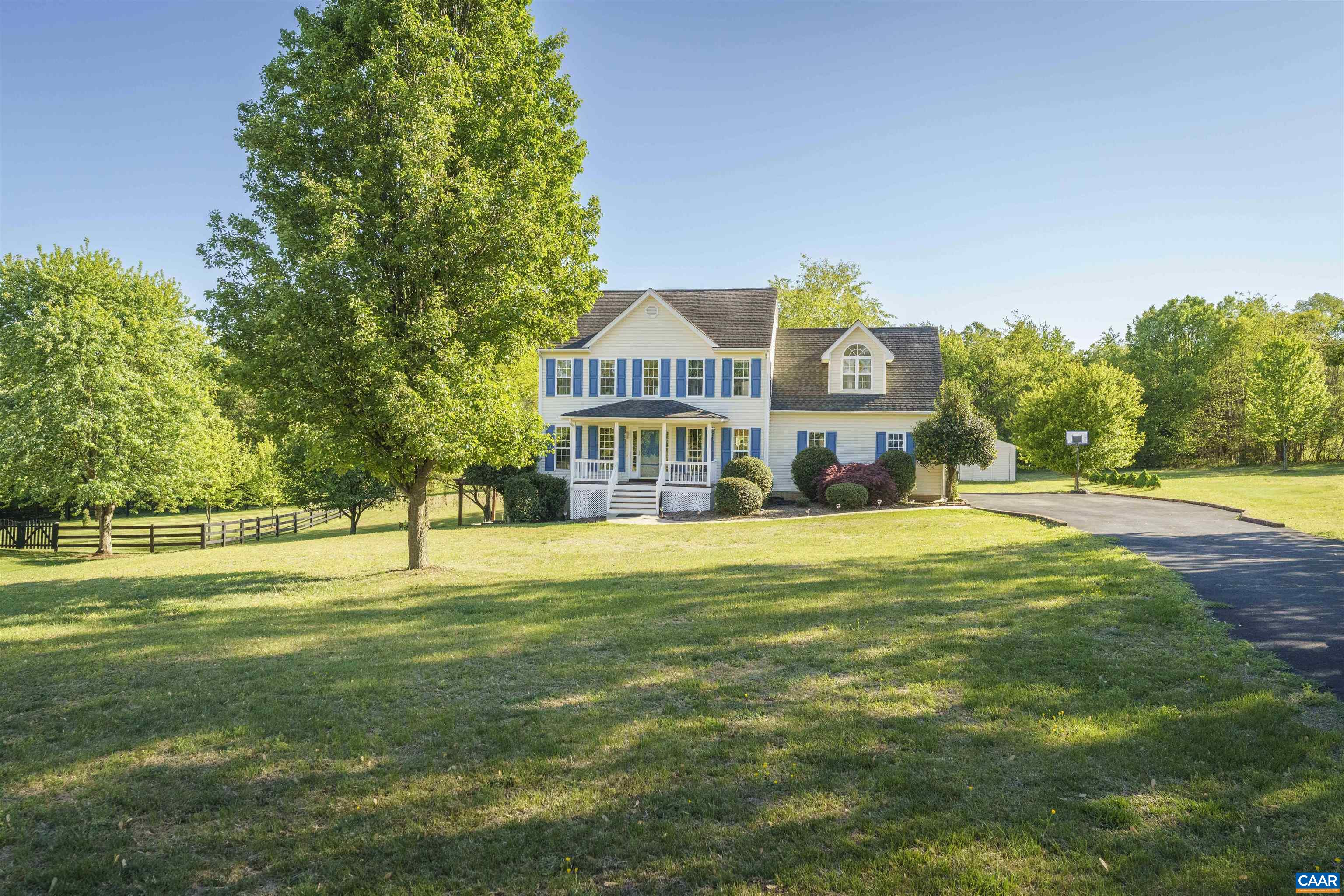 156 SOUTHRIDGE DR