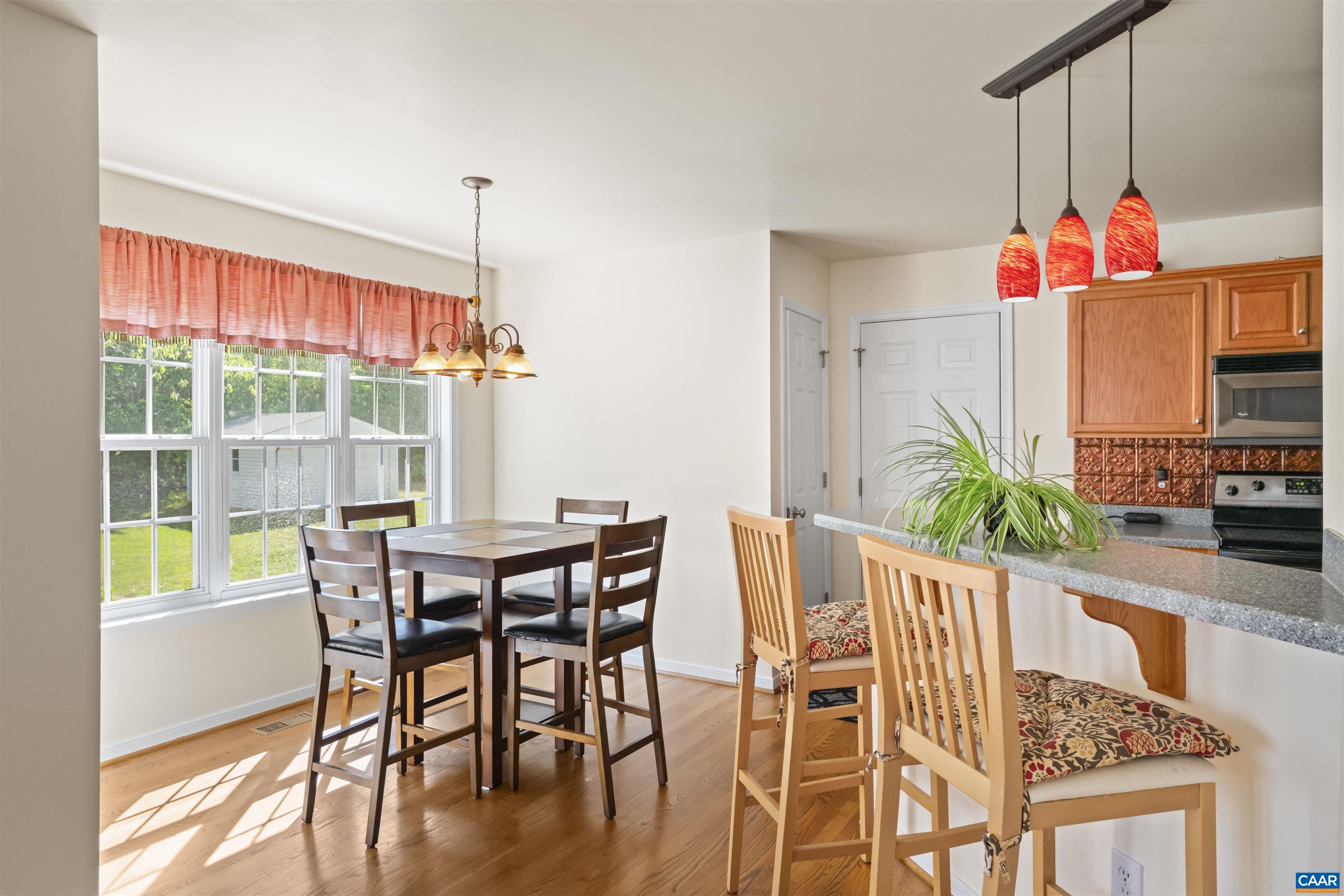 156 SOUTHRIDGE DR