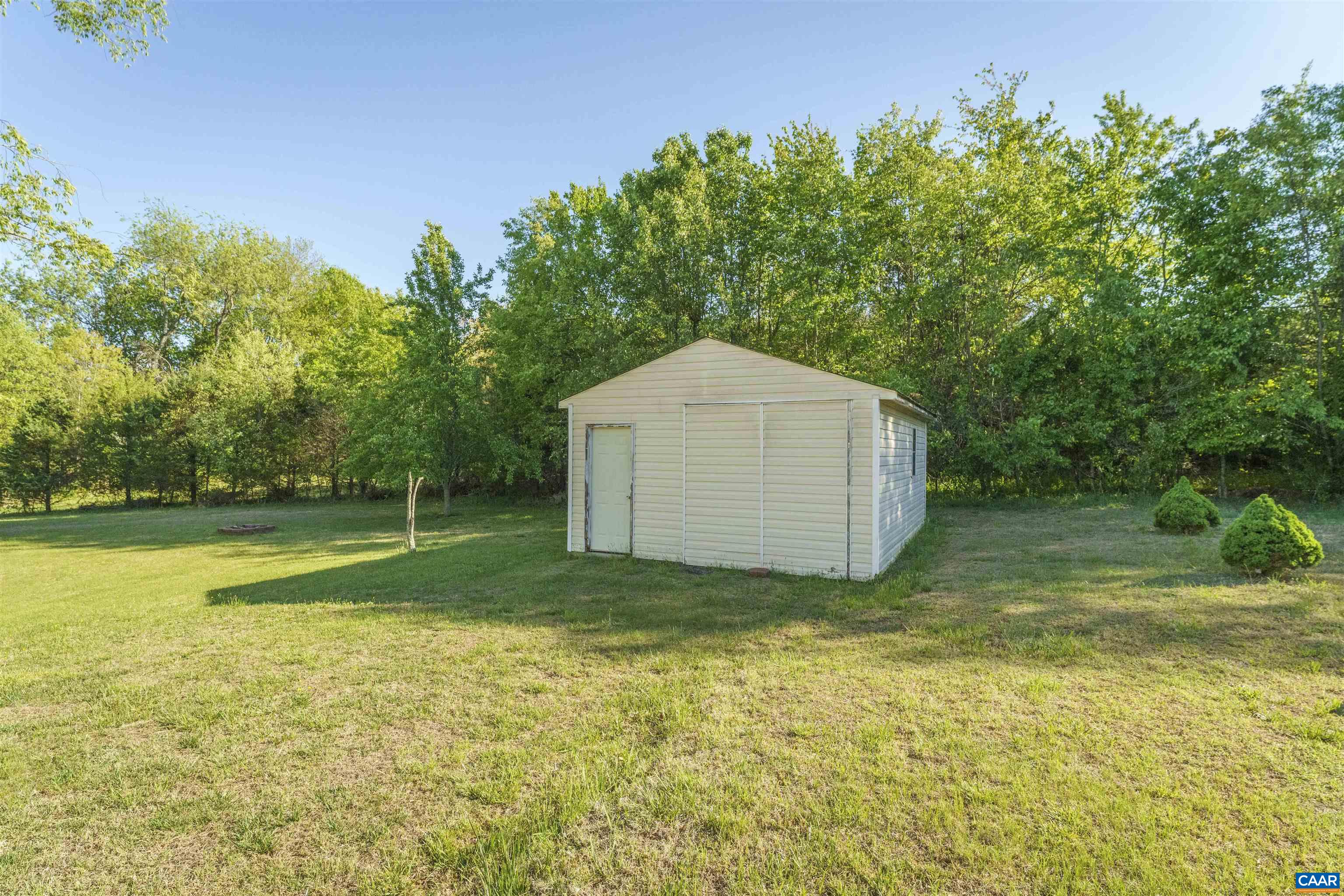 156 SOUTHRIDGE DR