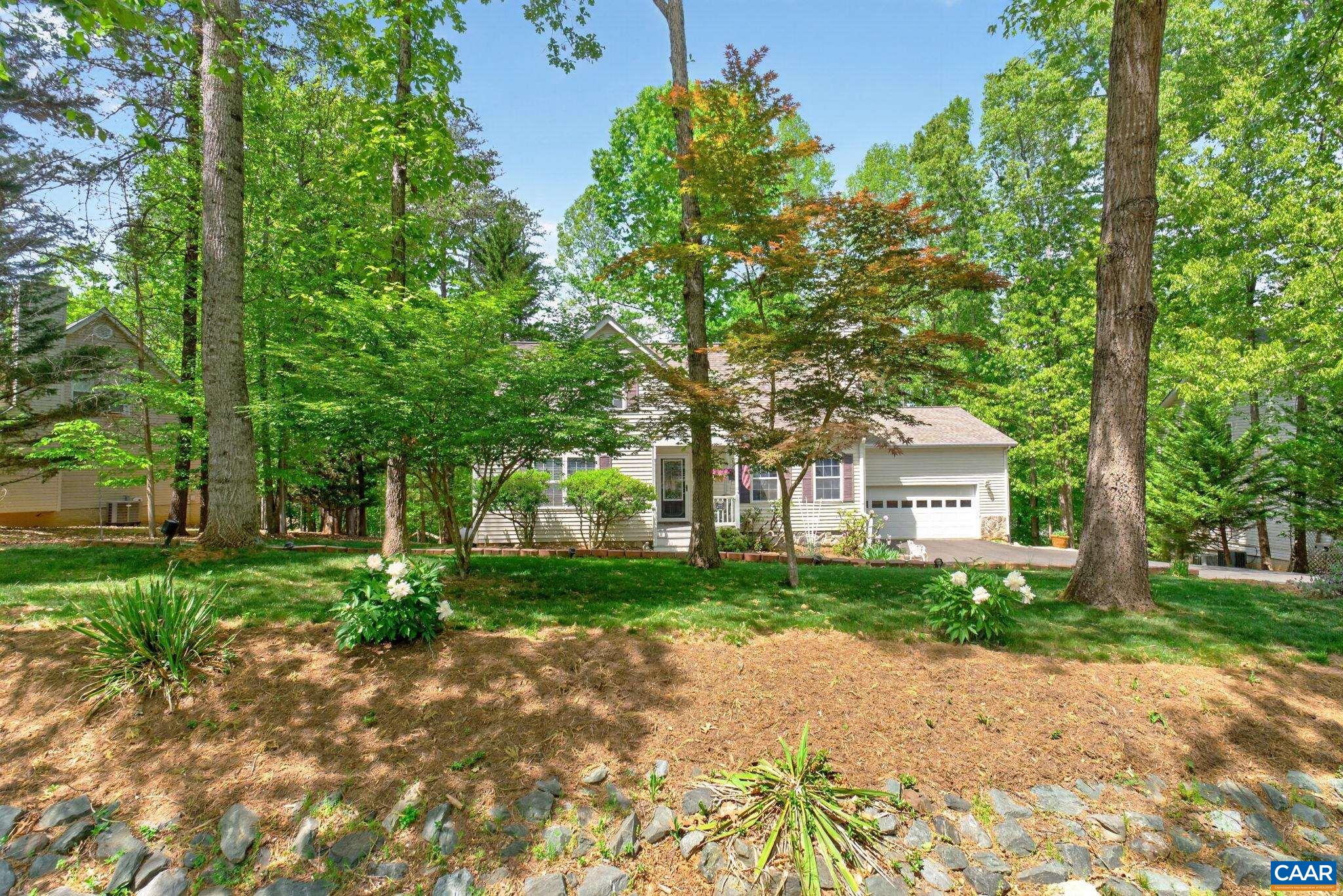 296 JEFFERSON DR