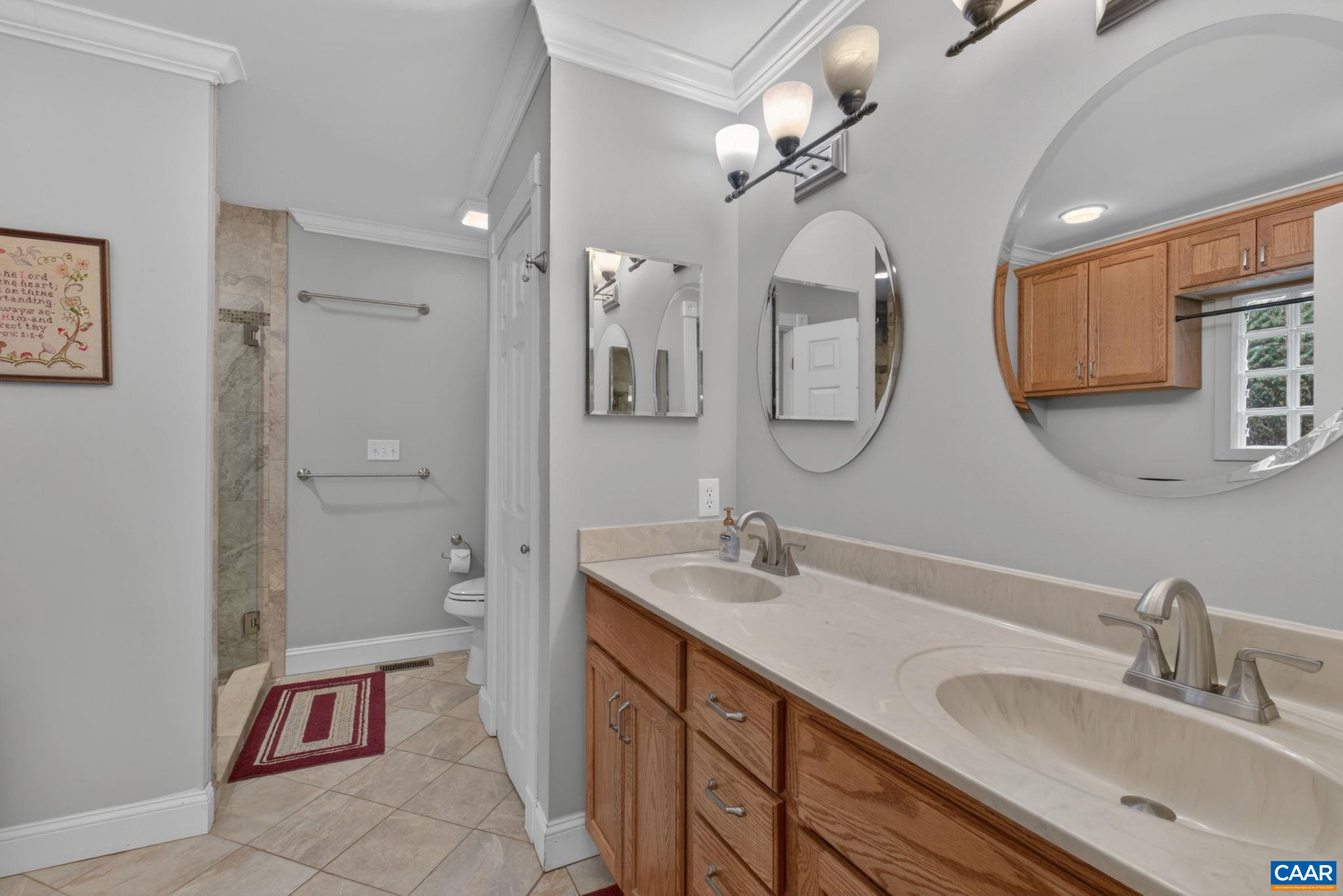 296 JEFFERSON DR