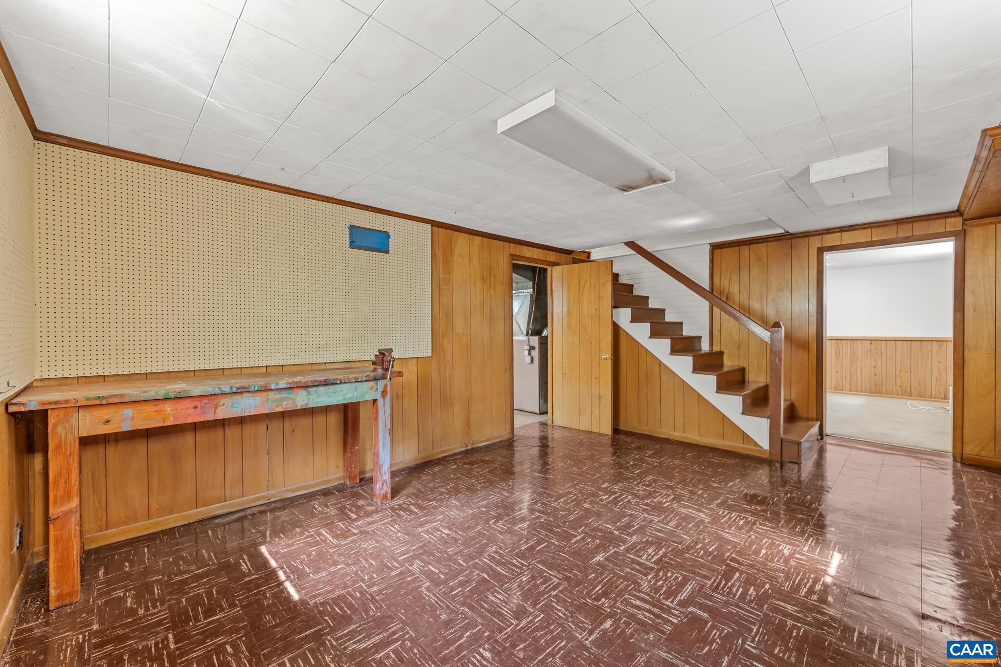 172 LANDON LN