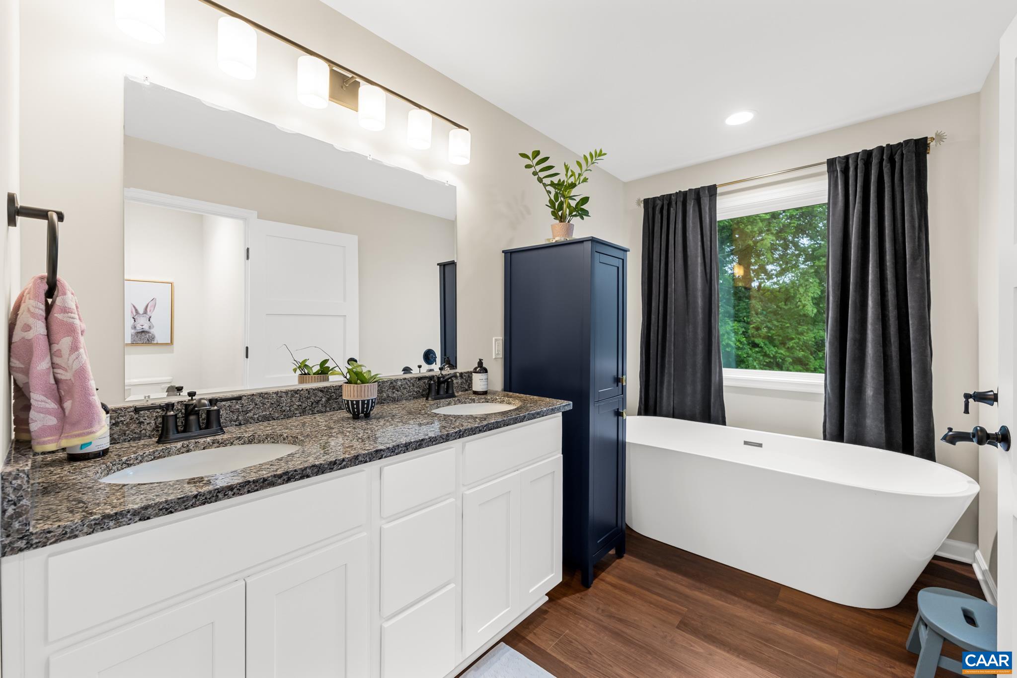 160 RED HILL RD