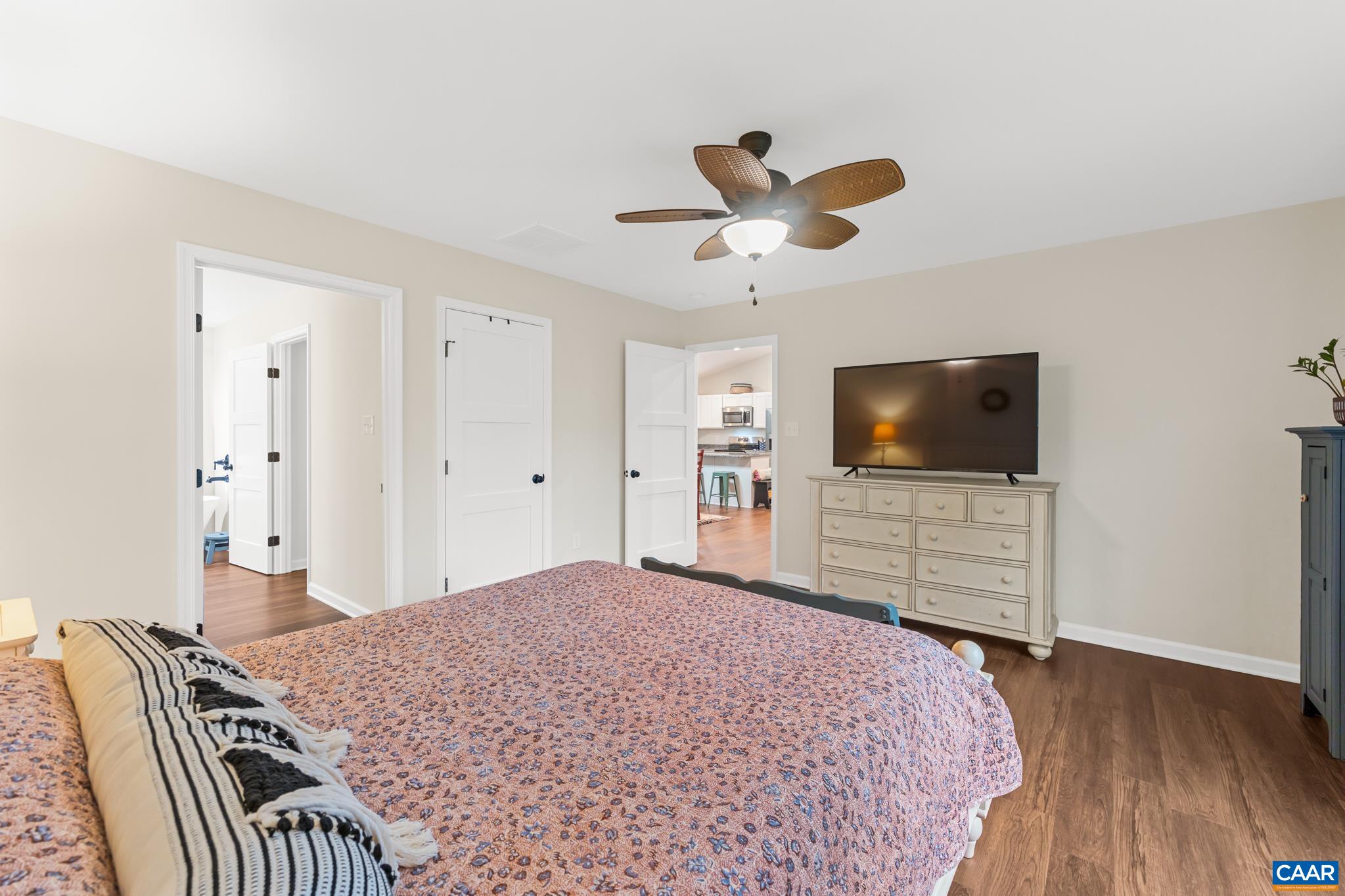 160 RED HILL RD