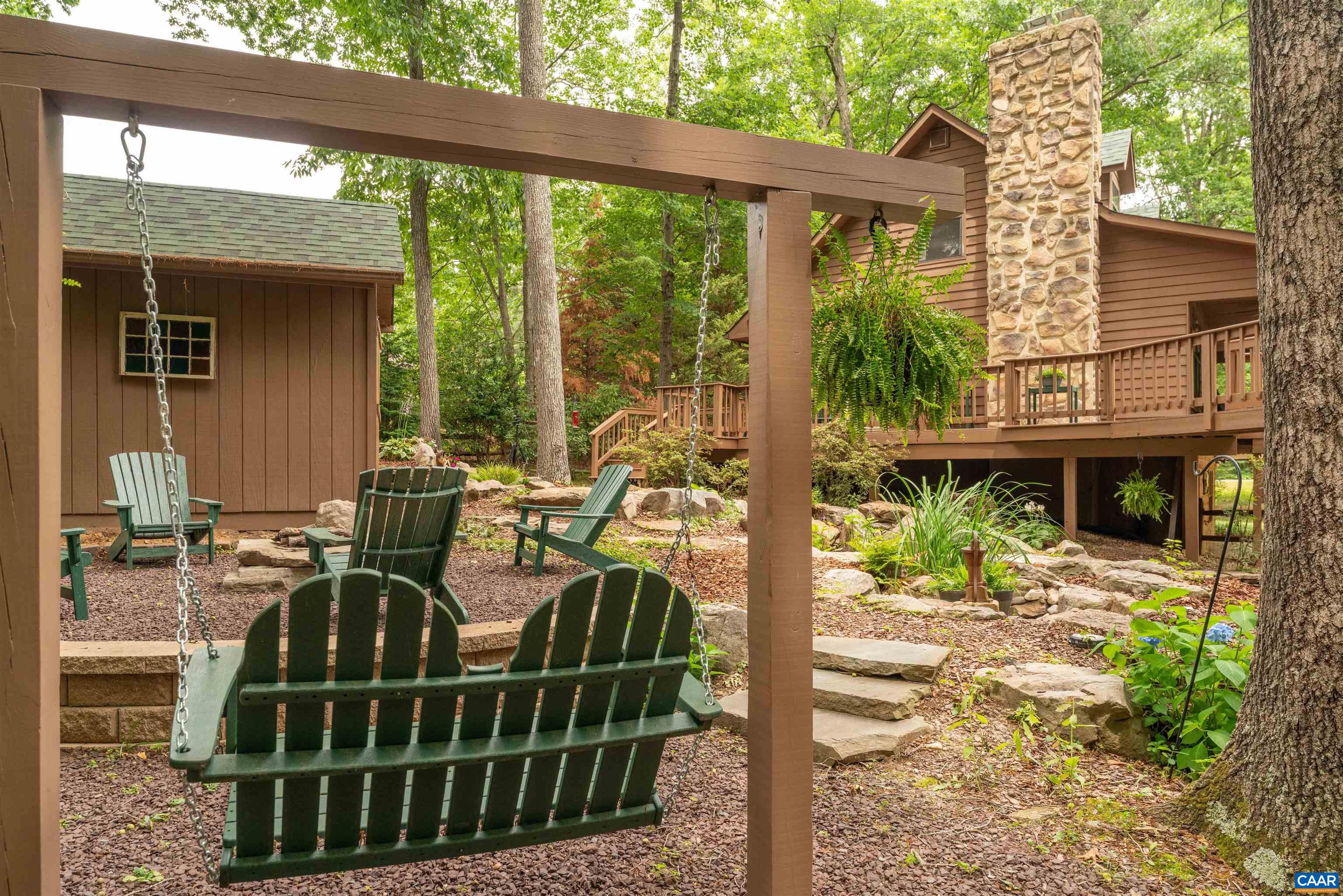 116 LAKEWOOD DR