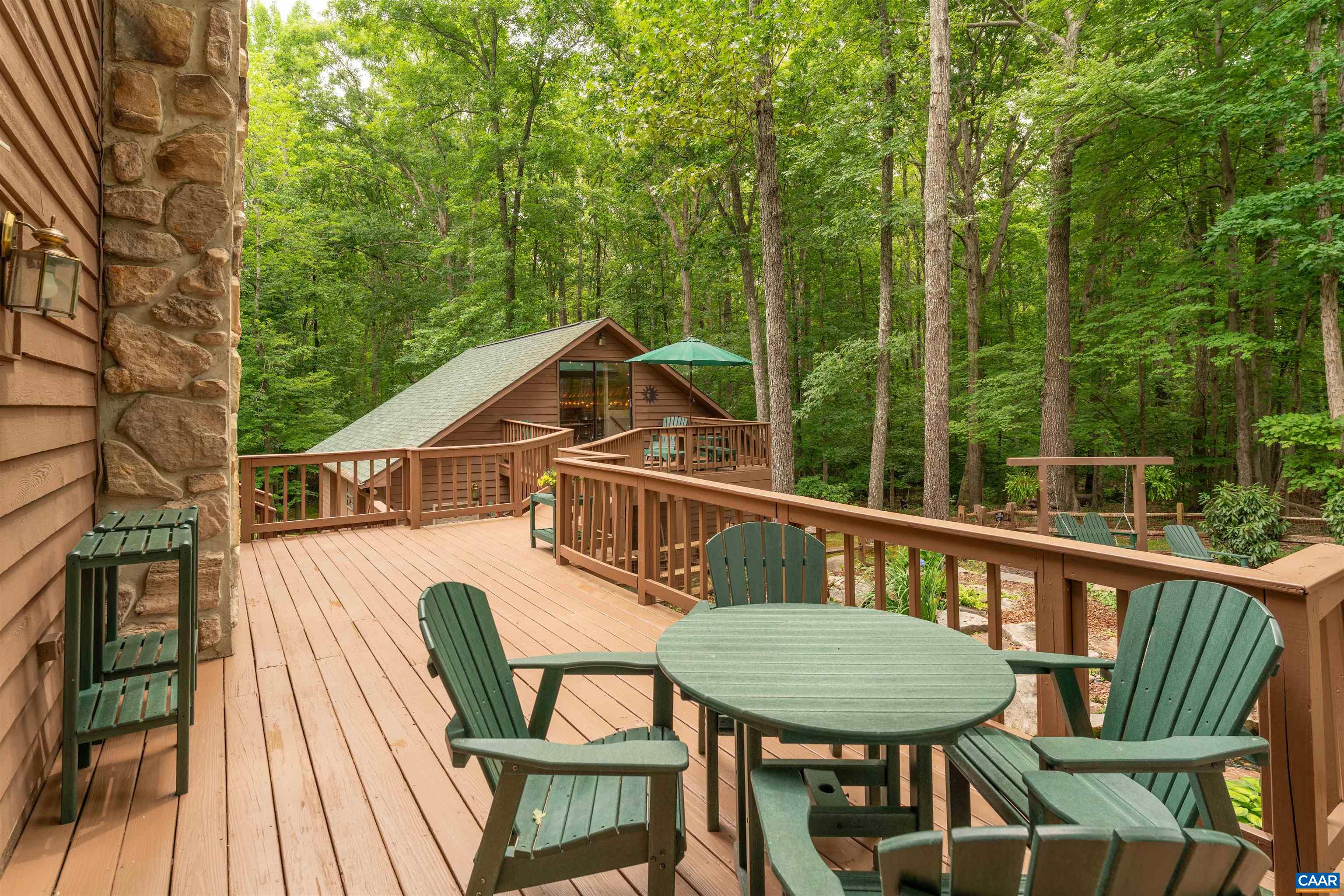 116 LAKEWOOD DR