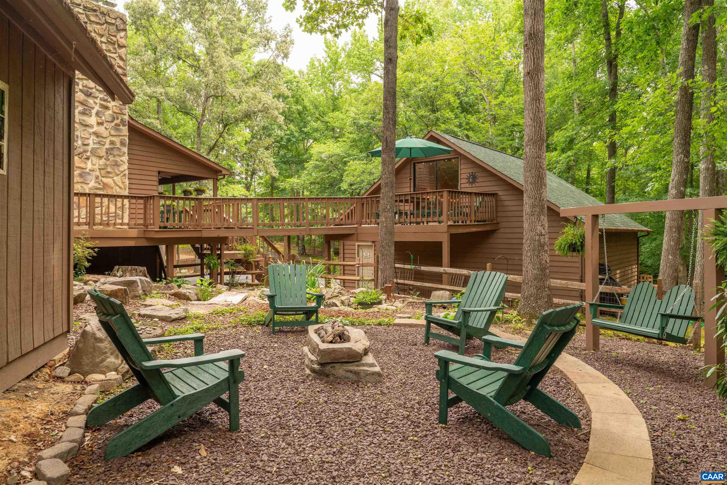 116 LAKEWOOD DR